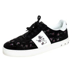 Valentino Black/White Suede And Leather Flycrew Beaded Low Top Sneakers Size 40