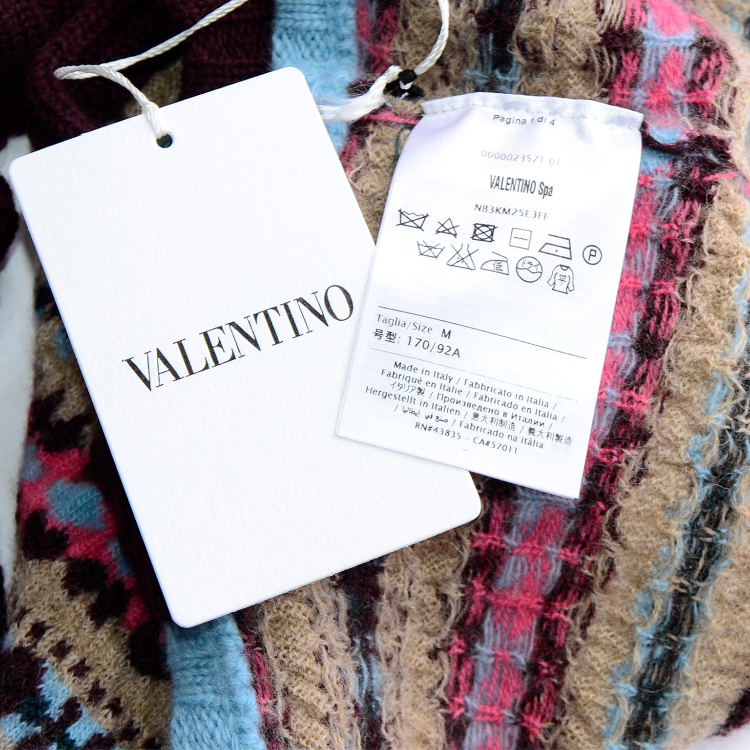 Valentino Haut court court en tricot bleu, marron et rose « Fair Isle », en stock, neuf avec étiquette en vente 4
