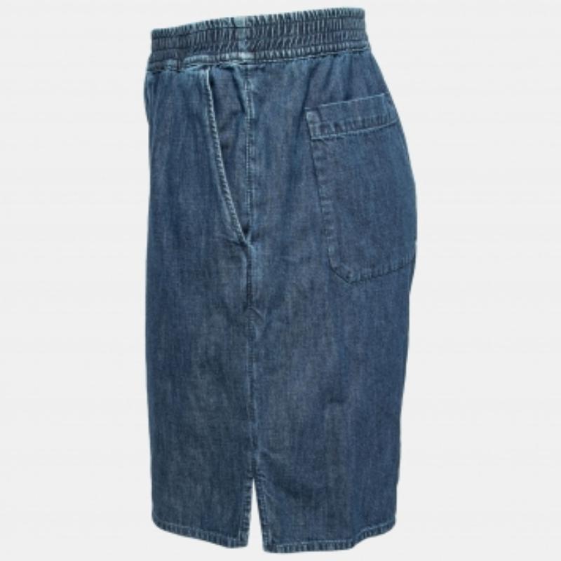 Ce short est un choix confortable et élégant pour vos vacances. Facile à coiffer et d'une apparence élégante, ce short sera votre préféré !