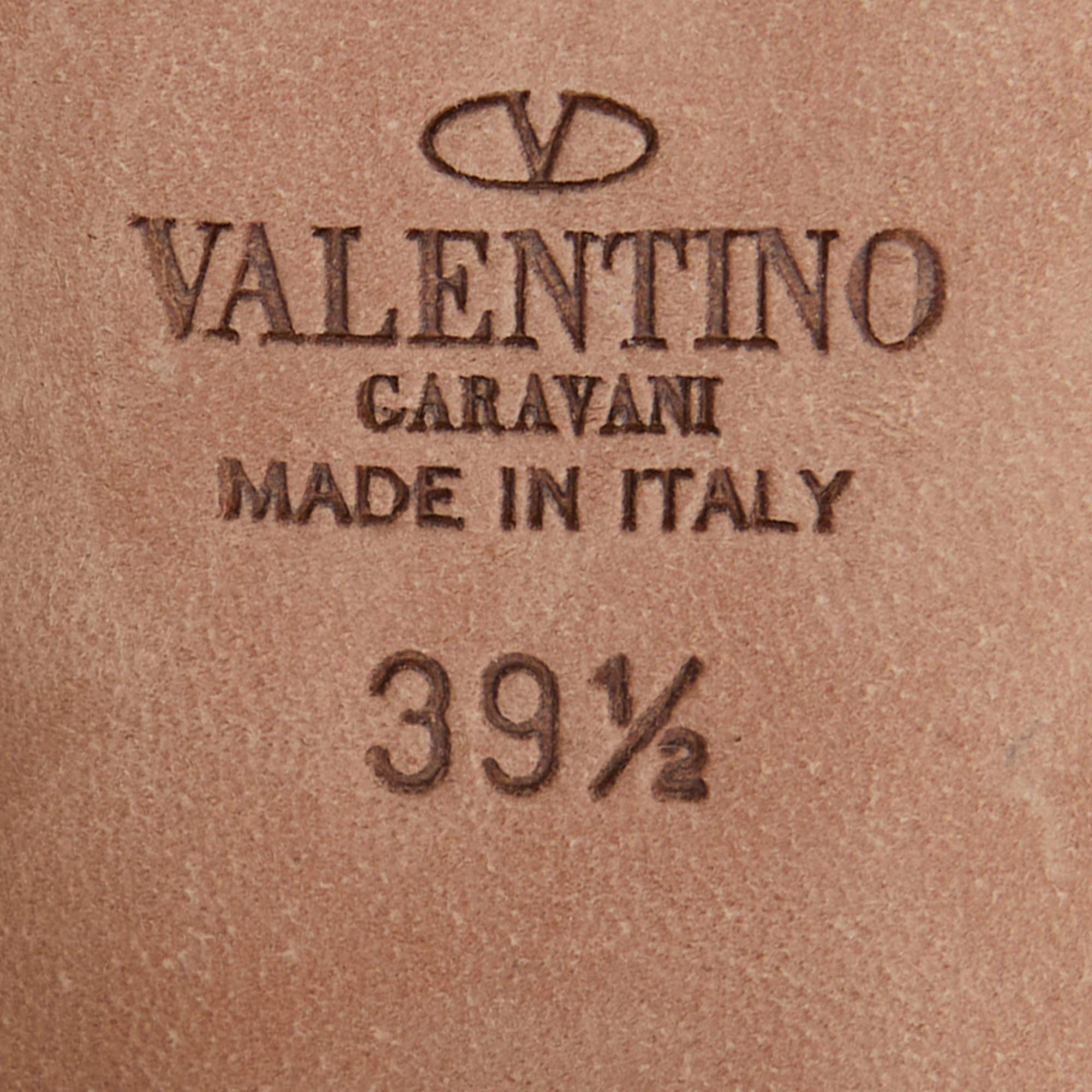 Valentino Blue Denim Sequin and Embroidered Stars Ankle Boots Size 39.5 In New Condition In Dubai, Al Qouz 2