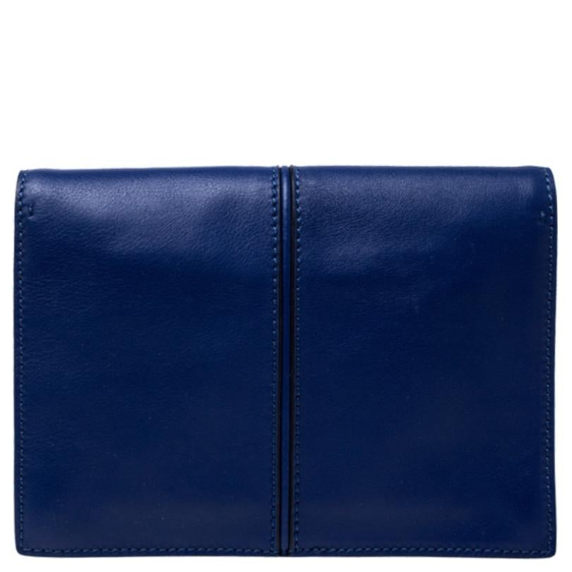 Crafted from leather, this Valentino clutch has a style that will catch glances from a mile. The My Own Clutch has been designed with a wrist strap that can be personalized and you can flaunt your initials on it. The interior is spacious and lined