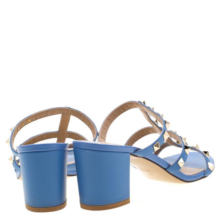 Valentino Blue Leather Rockstud Block Cage Size 38 For Sale at 1stDibs