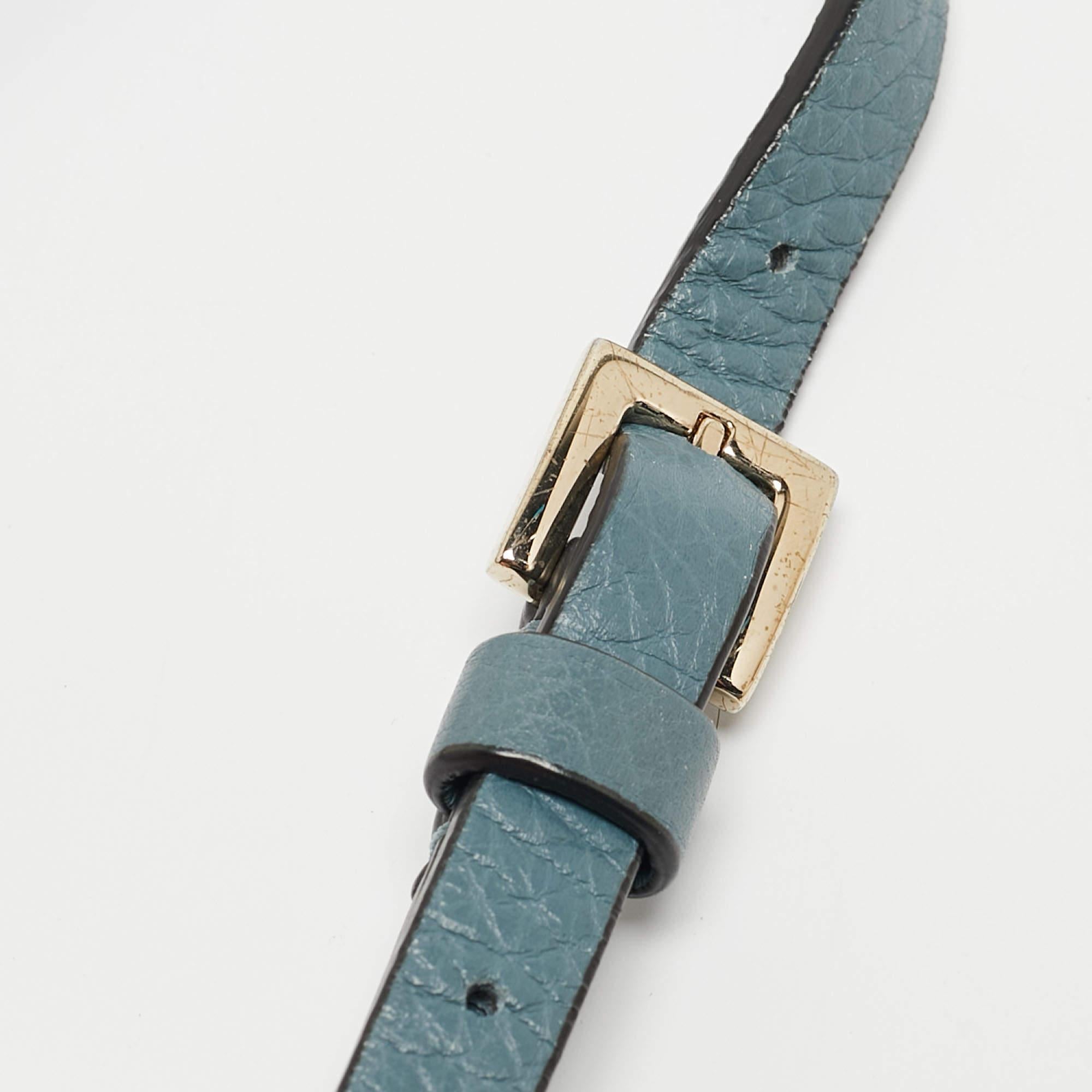 Valentino Blaue Leder Rockstud Flip Lock Flap Messenger Bag im Angebot 7