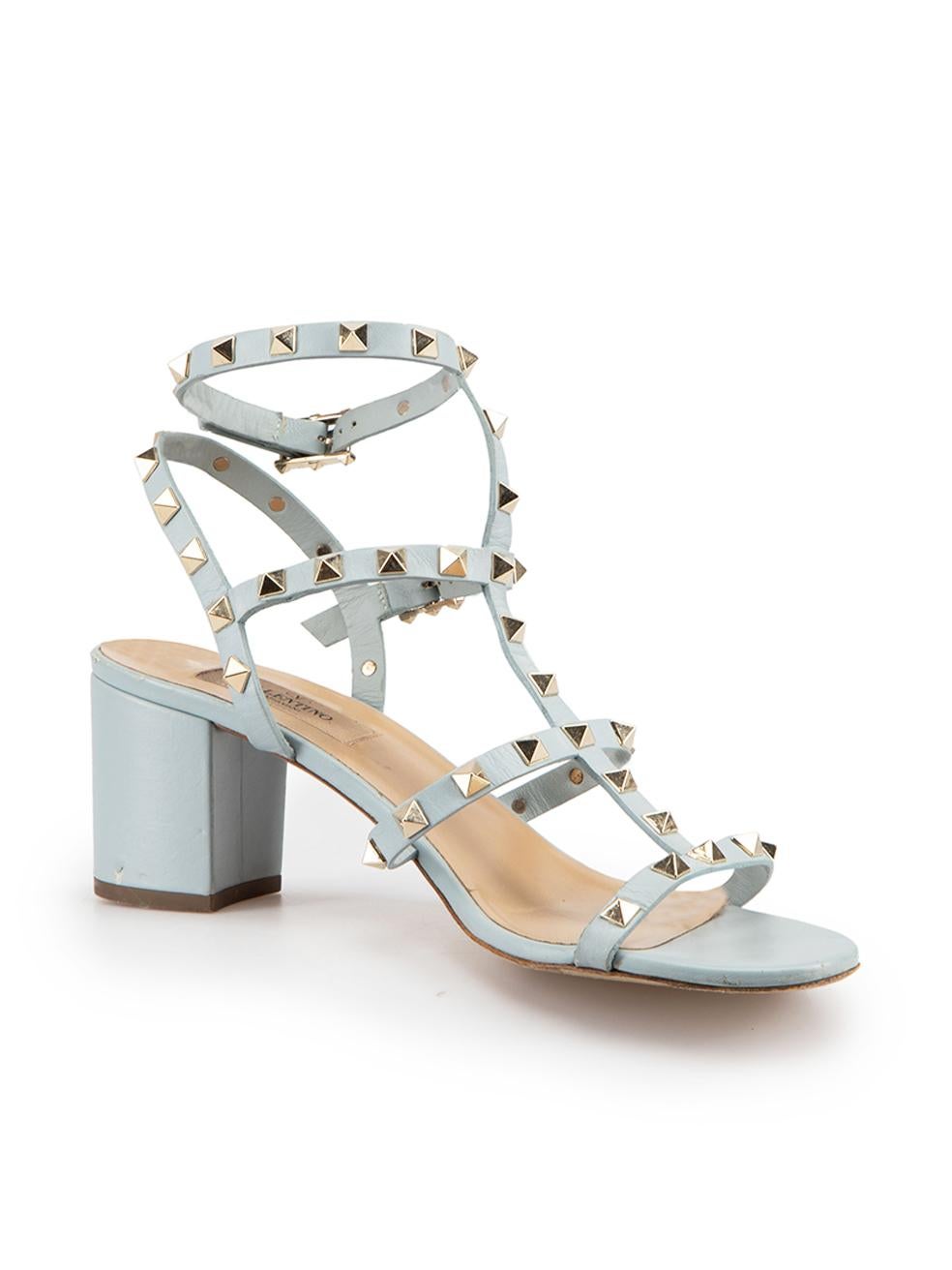 CONDITION is Good. General wear to sandals is evident. Moderate signs of wear to leather with light abrasion to front of toes and back of heels on this used Valentino designer resale item.
  
Details
Blue
Leather
Strappy sandals
Rockstud embellish