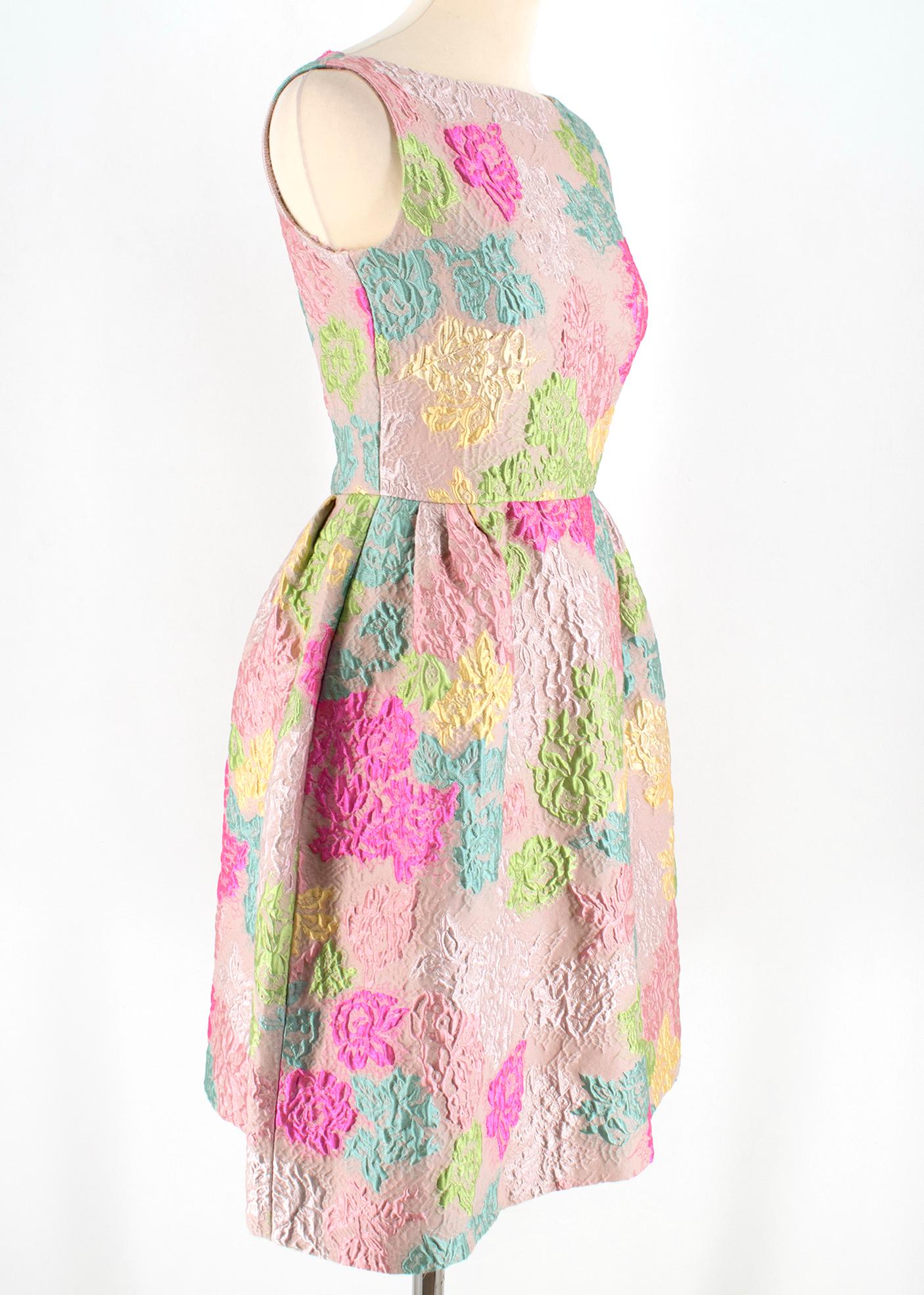 Valentino Blush Multi-Colour Floral Brocade Silk Dress

- silk cloque dress
- pastel colours 
- silk lined
- boat neckline
- sleeveless
- zip closure to the back

Please note, these items are pre-owned and may show some signs of storage, even when