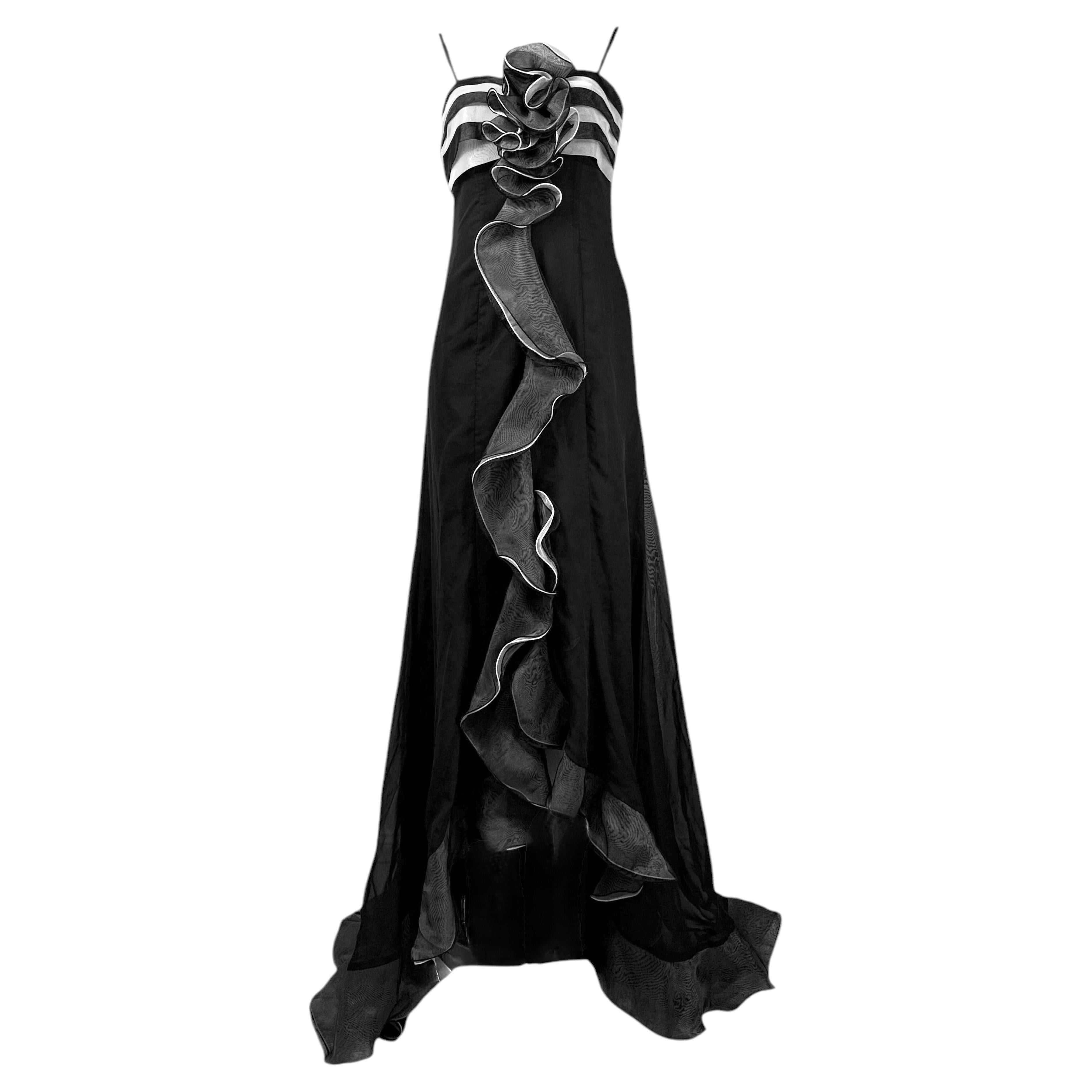 Valentino Boutique 1990 Schwarz-weißes Organza-Maxikleid mit Rüschen