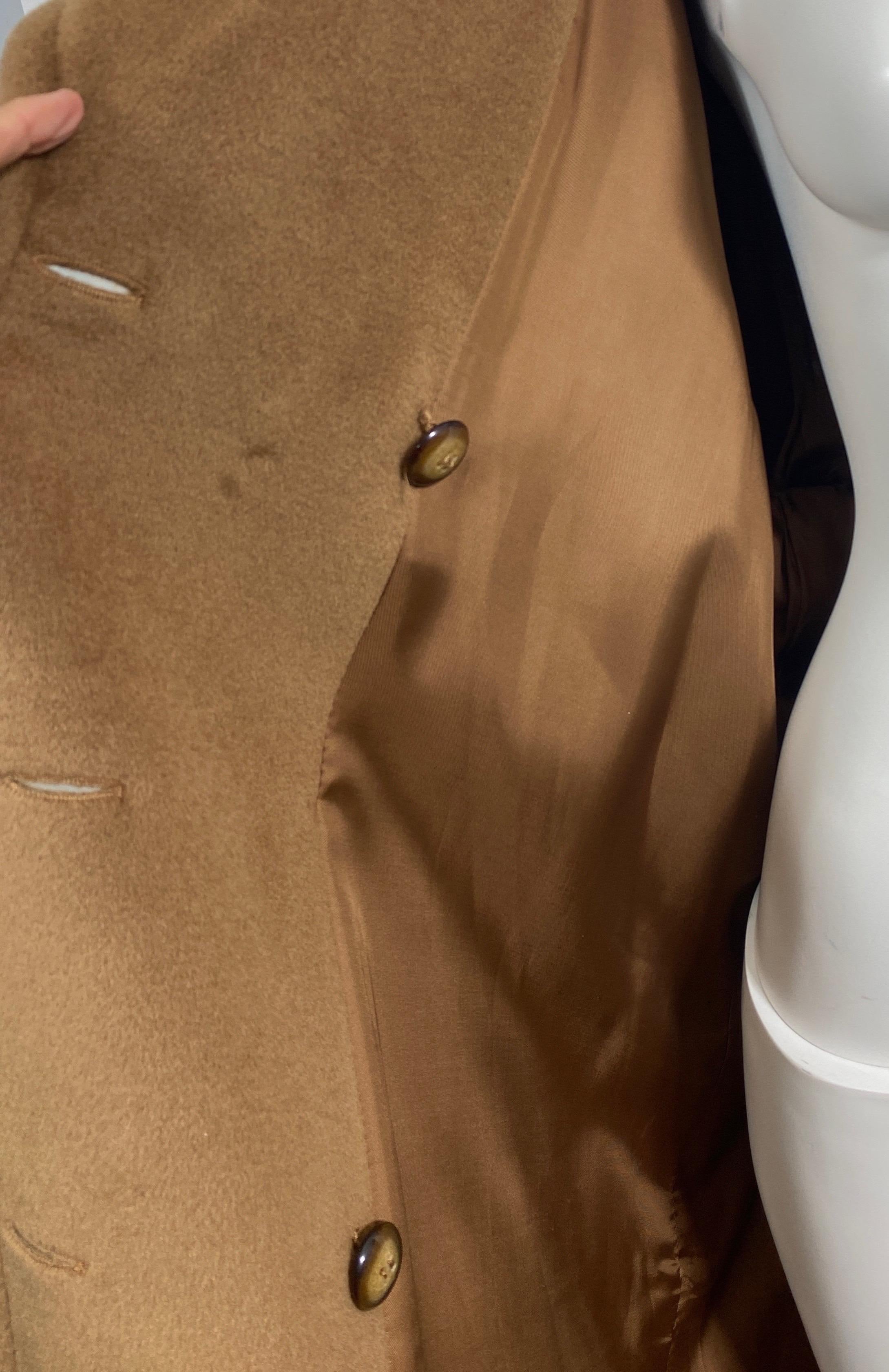 Valentino Boutique 1990’s Double Breasted Tan Cashmere Oversized Coat - Size 10 For Sale 10
