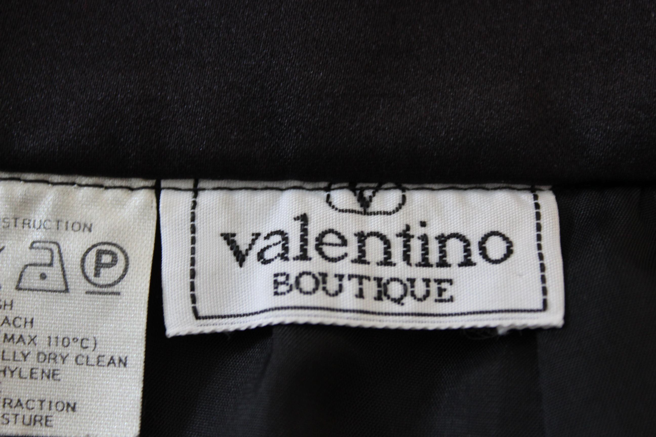 Valentino Boutique Black Satin Velvet Flounces Evening Sheath Skirt  For Sale 2