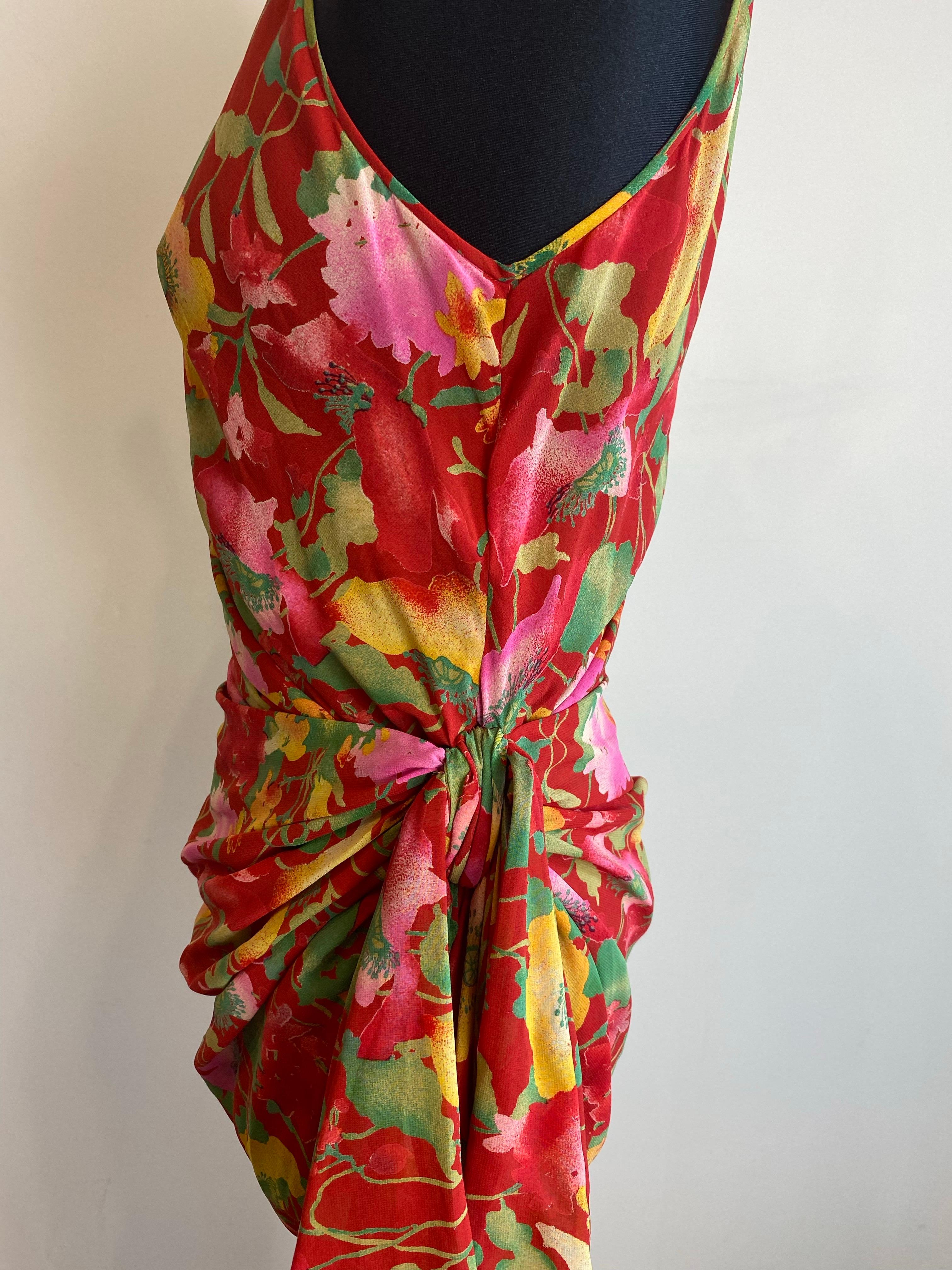 Women's or Men's Valentino Boutique red dress with floral details. For Sale