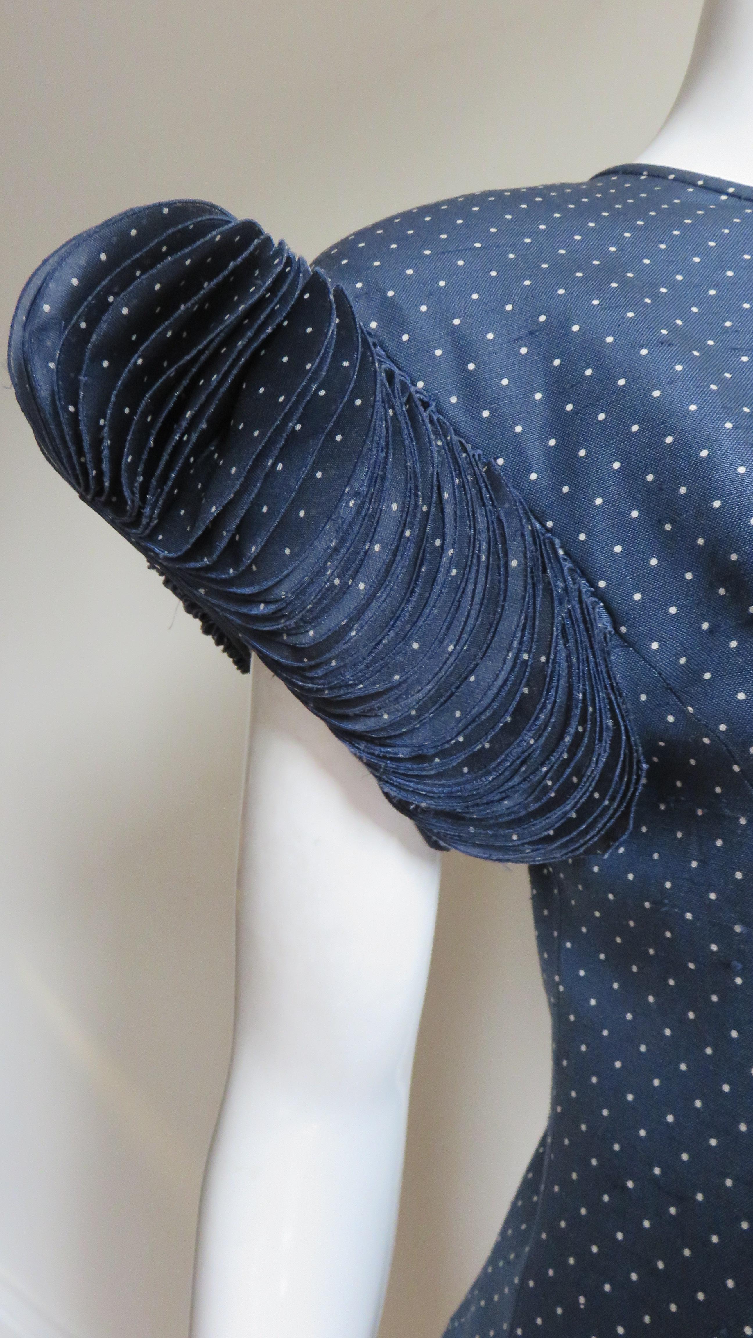 Women's Valentino Boutique Disc Sleeve Silk Dress 1980s For Sale