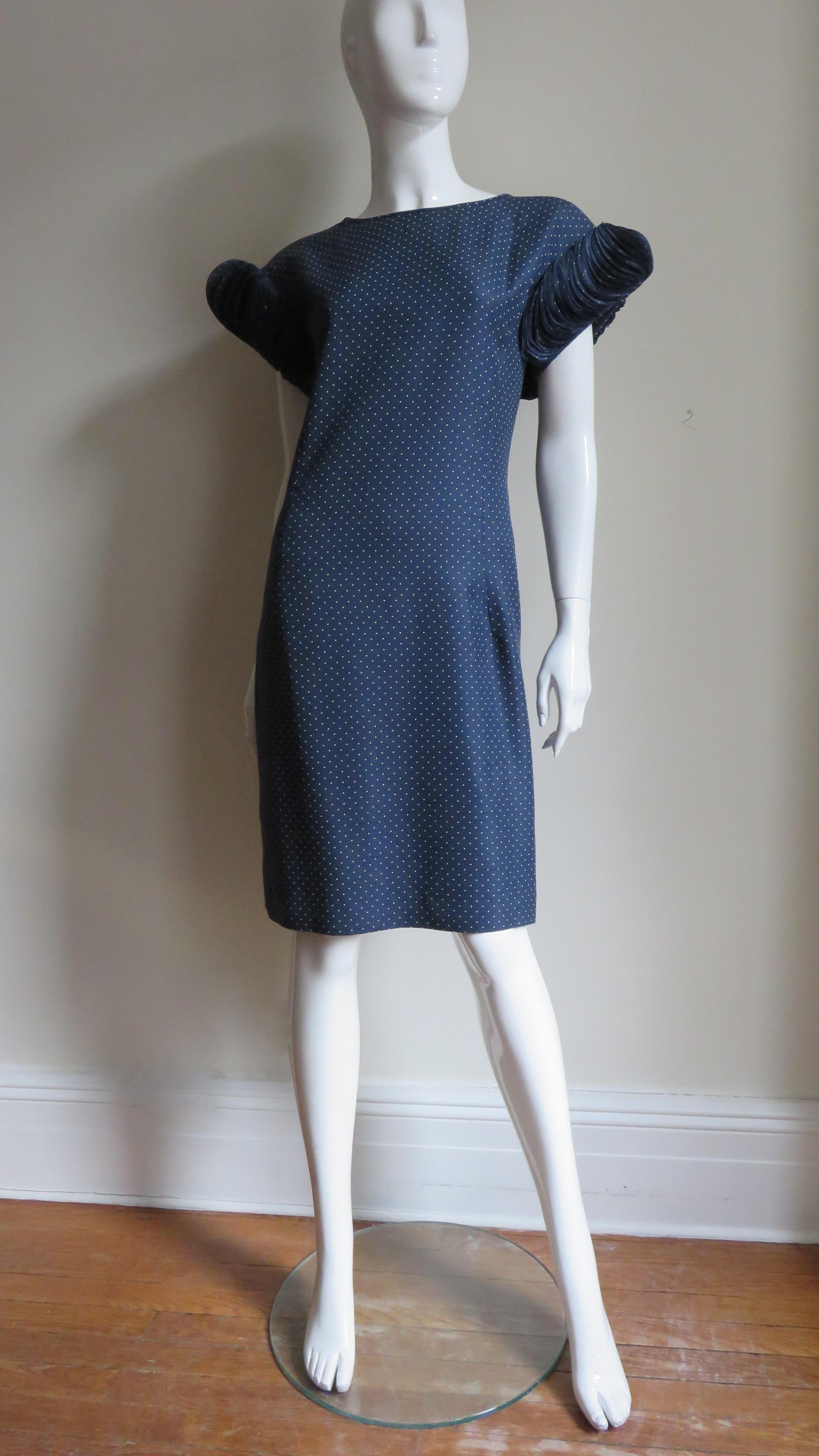 Valentino Boutique Silk Disc Sleeve Dress 1980s For Sale 2