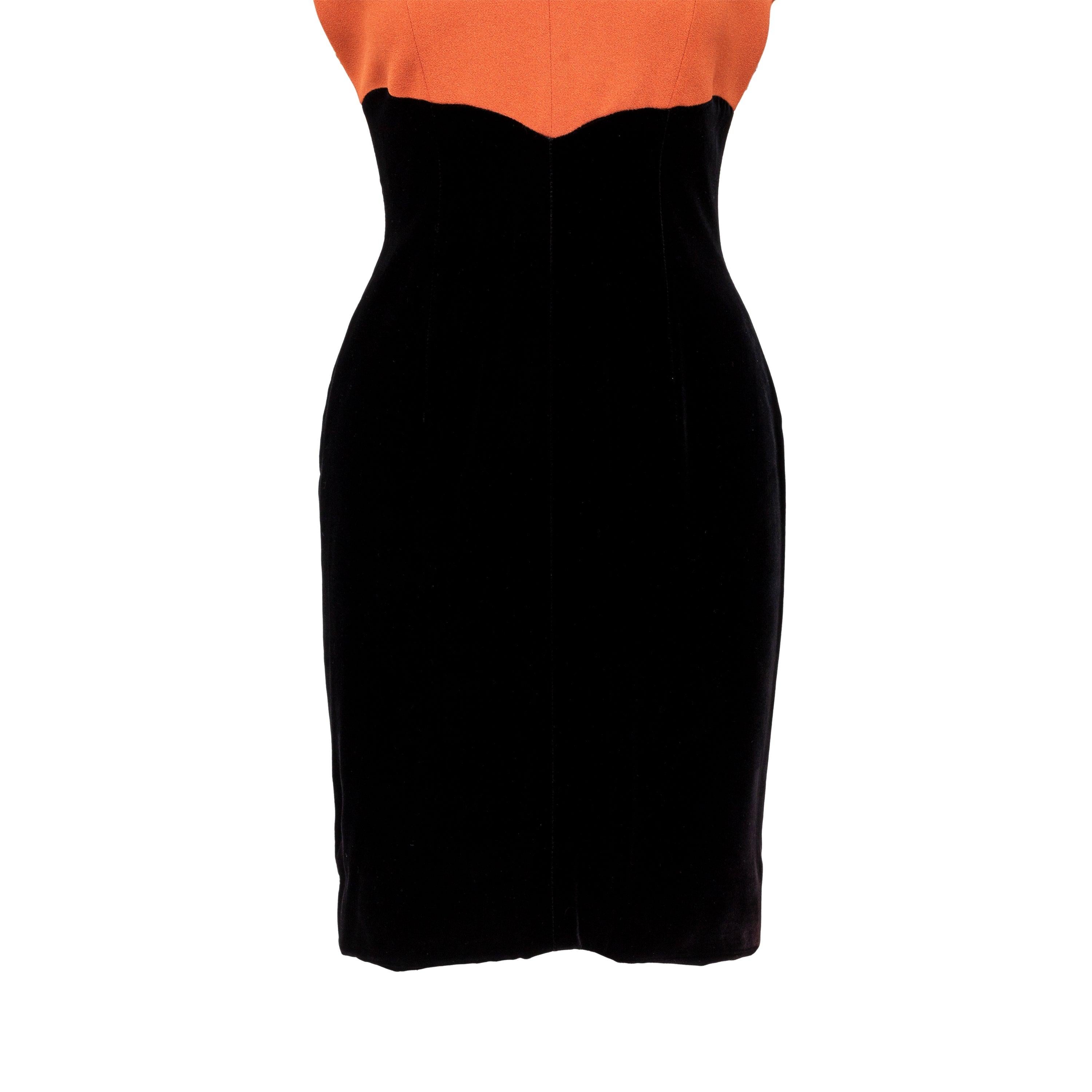 Women's Valentino Boutique Velvet Dress - '90s For Sale