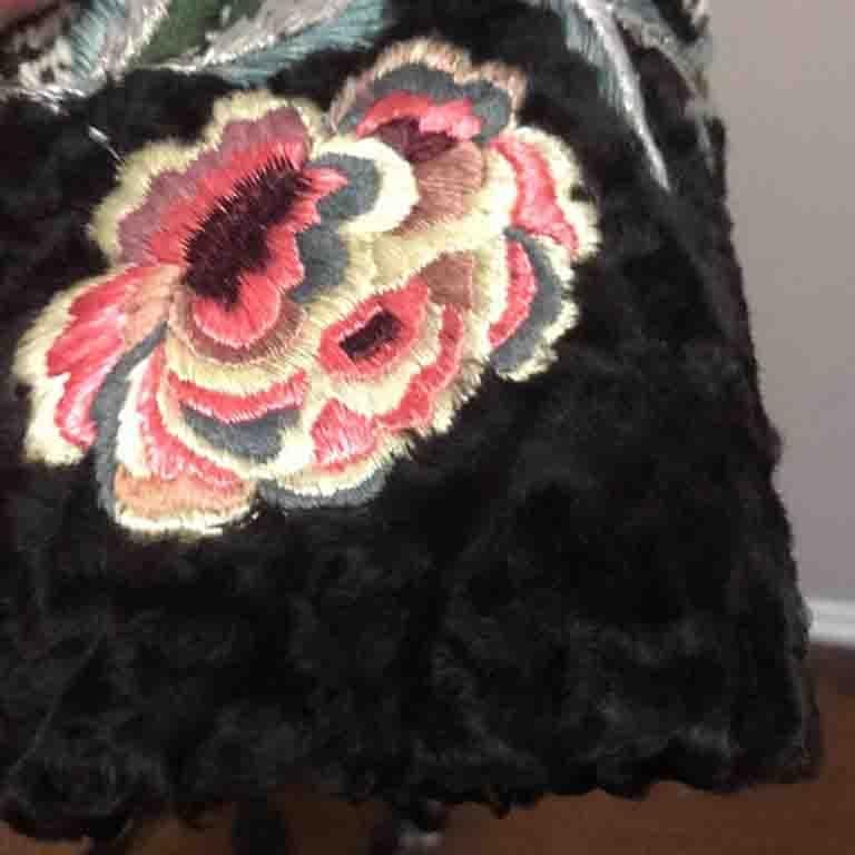 Valentino Boutique Vintage Wool Embroidered Jacket For Sale 3