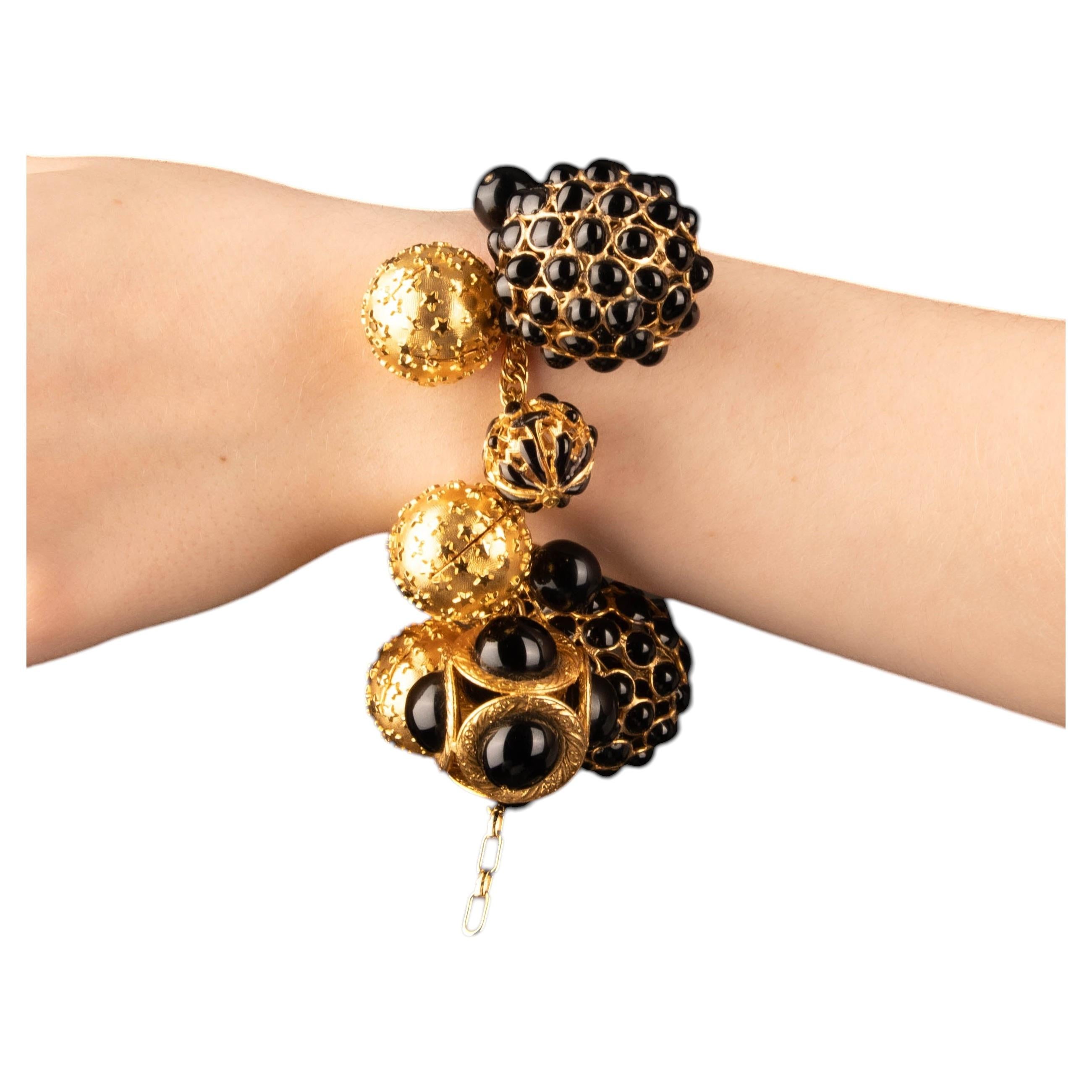 Valentino Armband Haute Couture by Valentino Garavani Sommer 1992