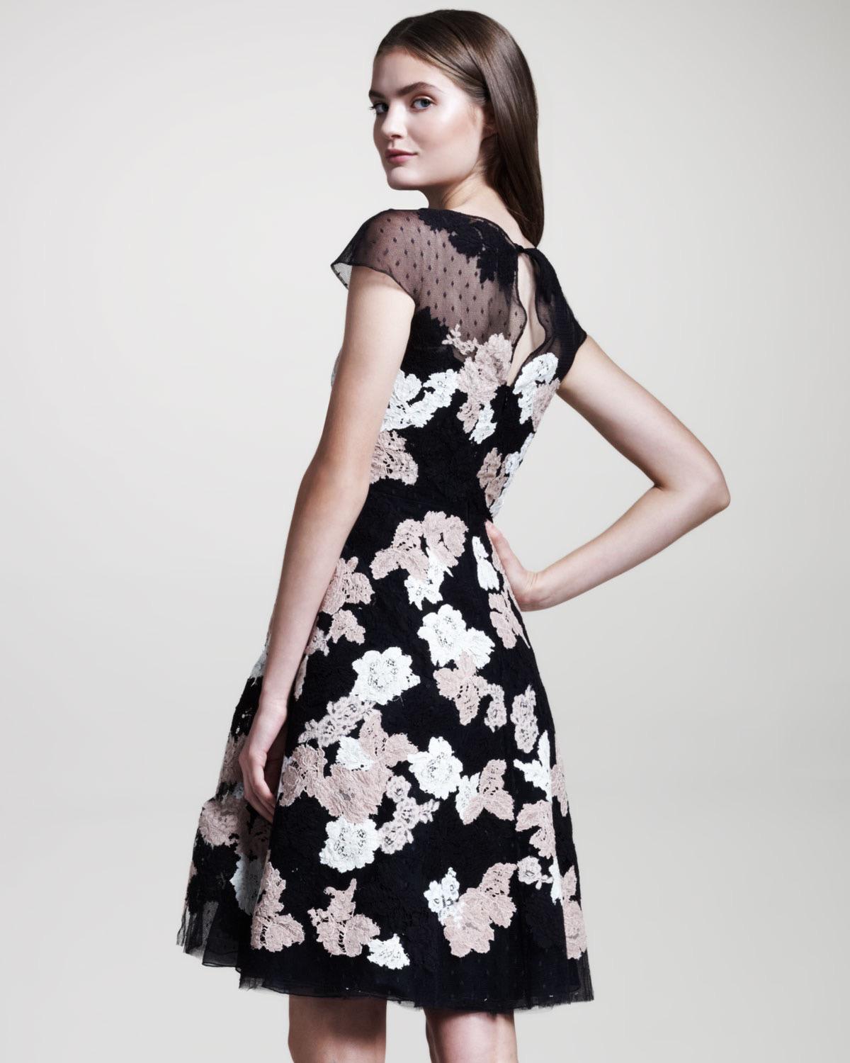 VALENTINO Breathtaking Black Floral Tulle & Lace Dress Gown XS For Sale 8