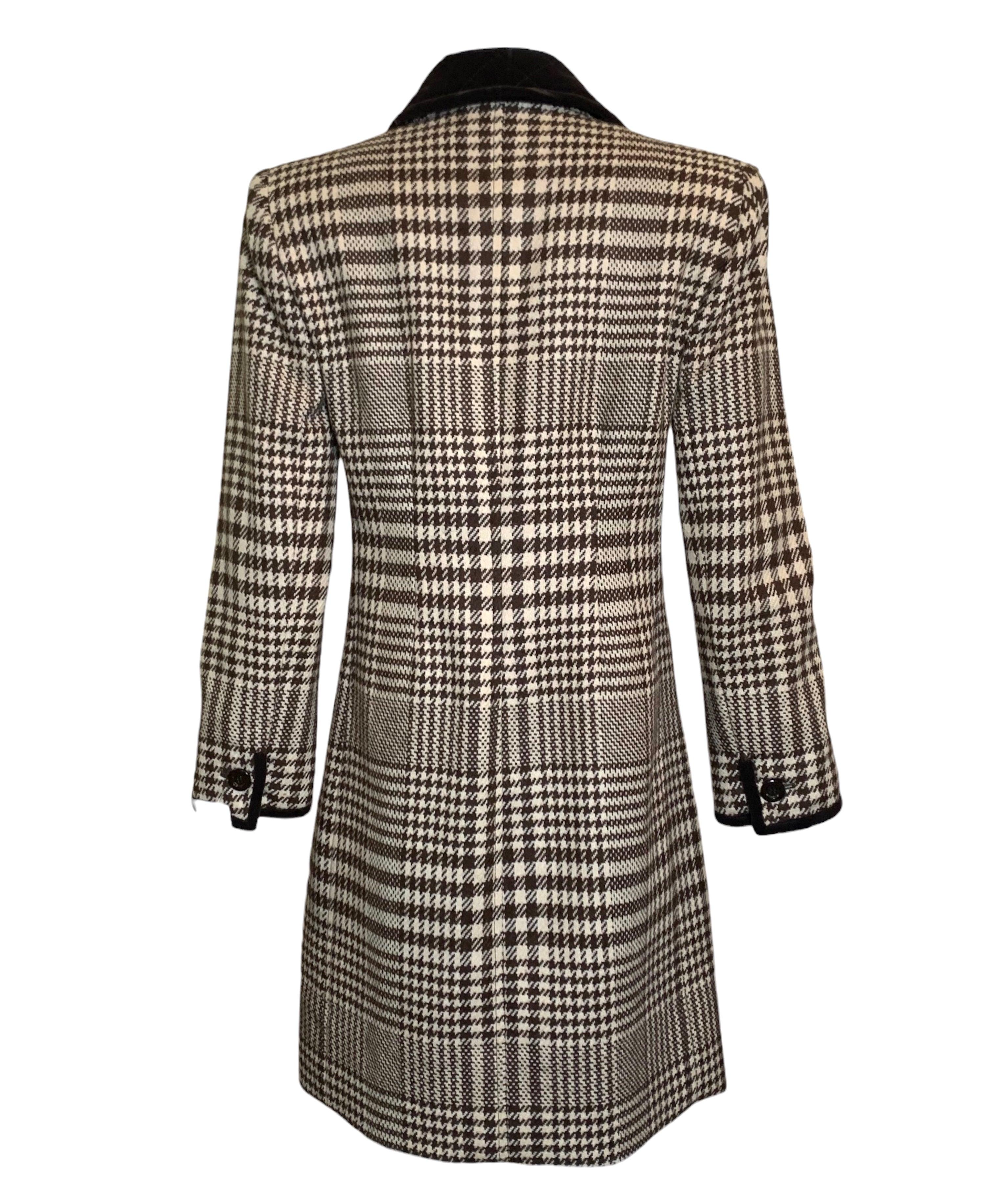 Blanc Valentino Manteau en laine pied-de-poule marron et ivoire avec bordures en velours, années 1970 en vente