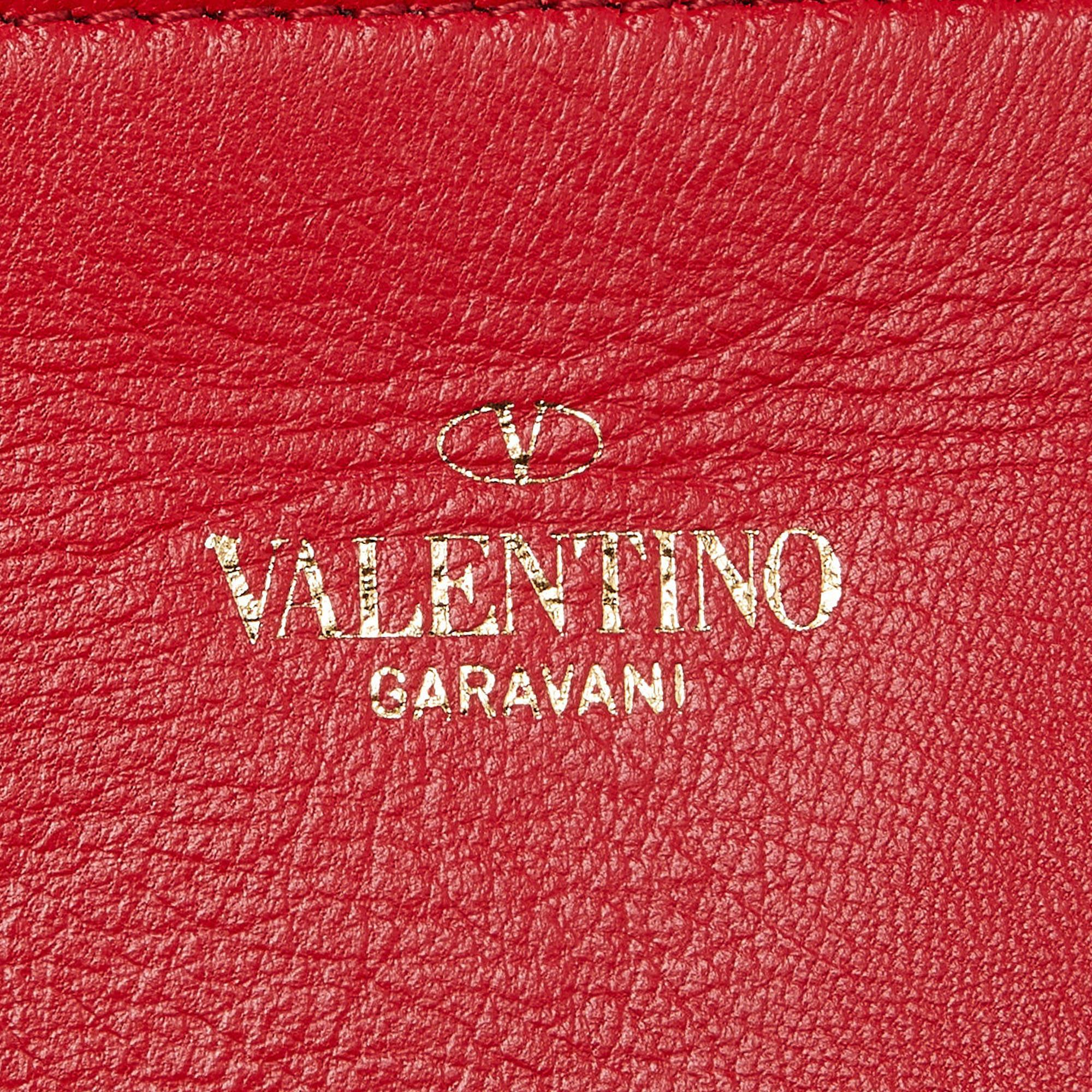 Valentino Tote media VLOGO Escape in pelle marrone/nera In condizioni buone in vendita a Dubai, Al Qouz 2