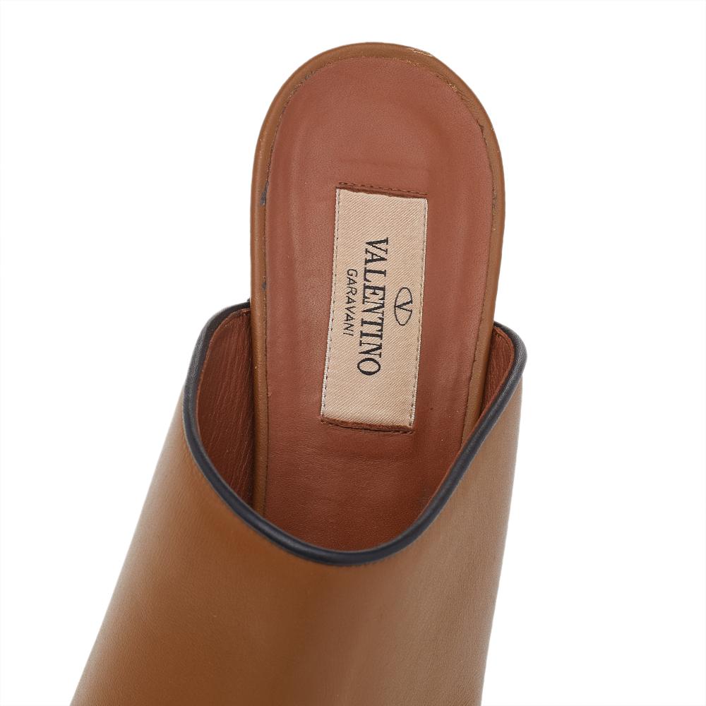 Women's Valentino Brown/Black Leather Platform Sandals Size 38.5
