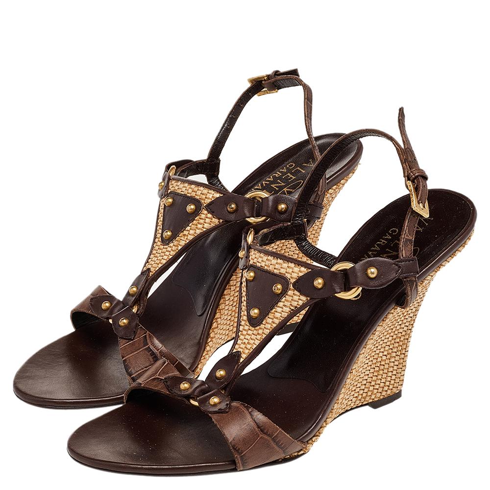 Black Valentino Brown Embossed Leather Wedge Sandals Size 37 For Sale