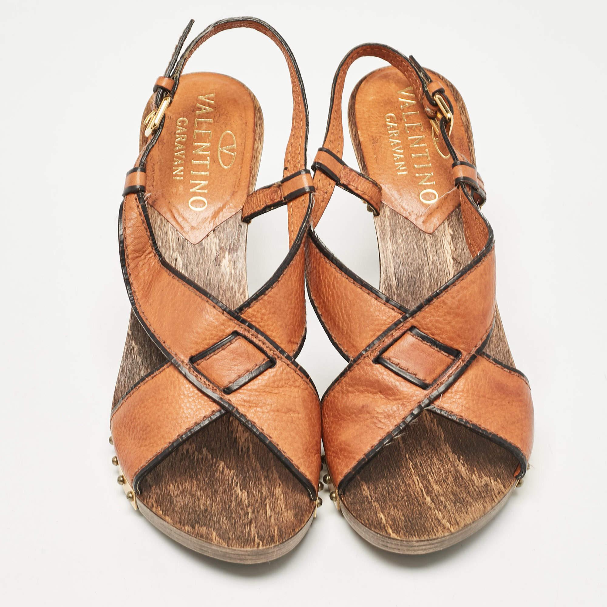 Marron Valentino - Sandales à lanières en cuir Brown - Taille 37 en vente