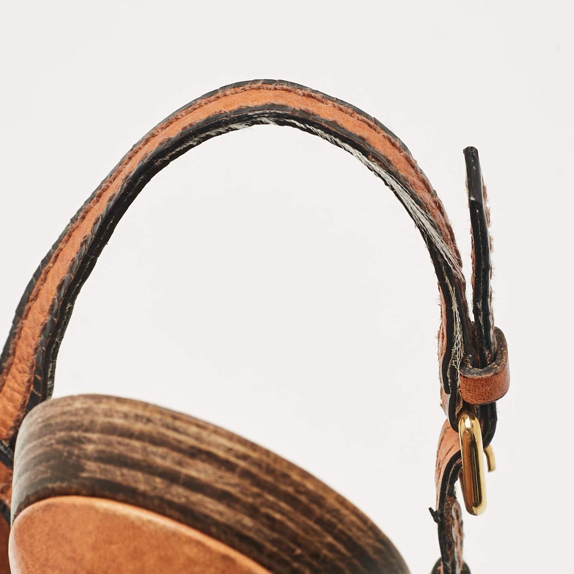 Valentino - Sandales à lanières en cuir Brown - Taille 37 en vente 1