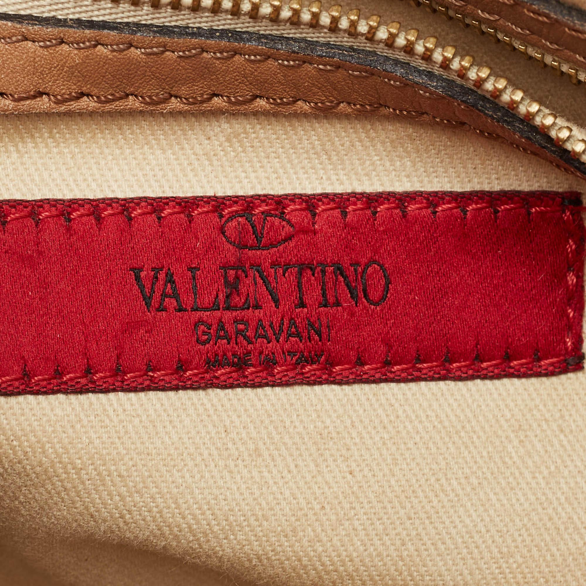 Valentino Hobo en cuir Brown avec nœud en vente 2
