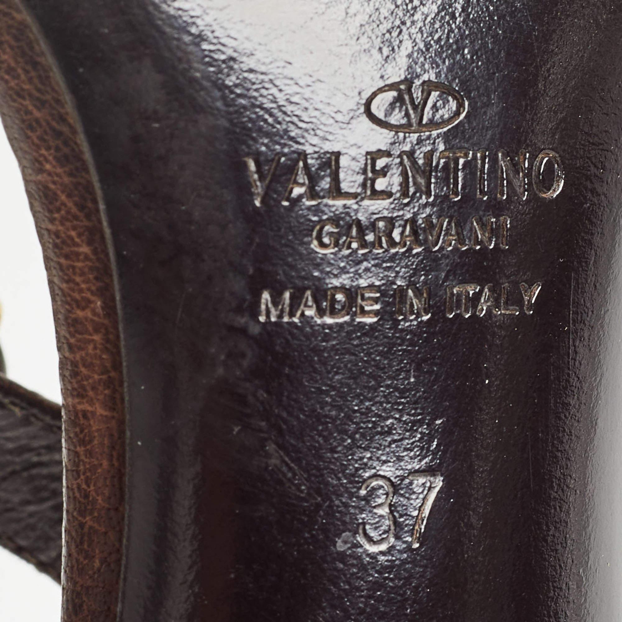 Valentino - Sandali in pelle marrone impreziositi da una decorazione - misura 37 2