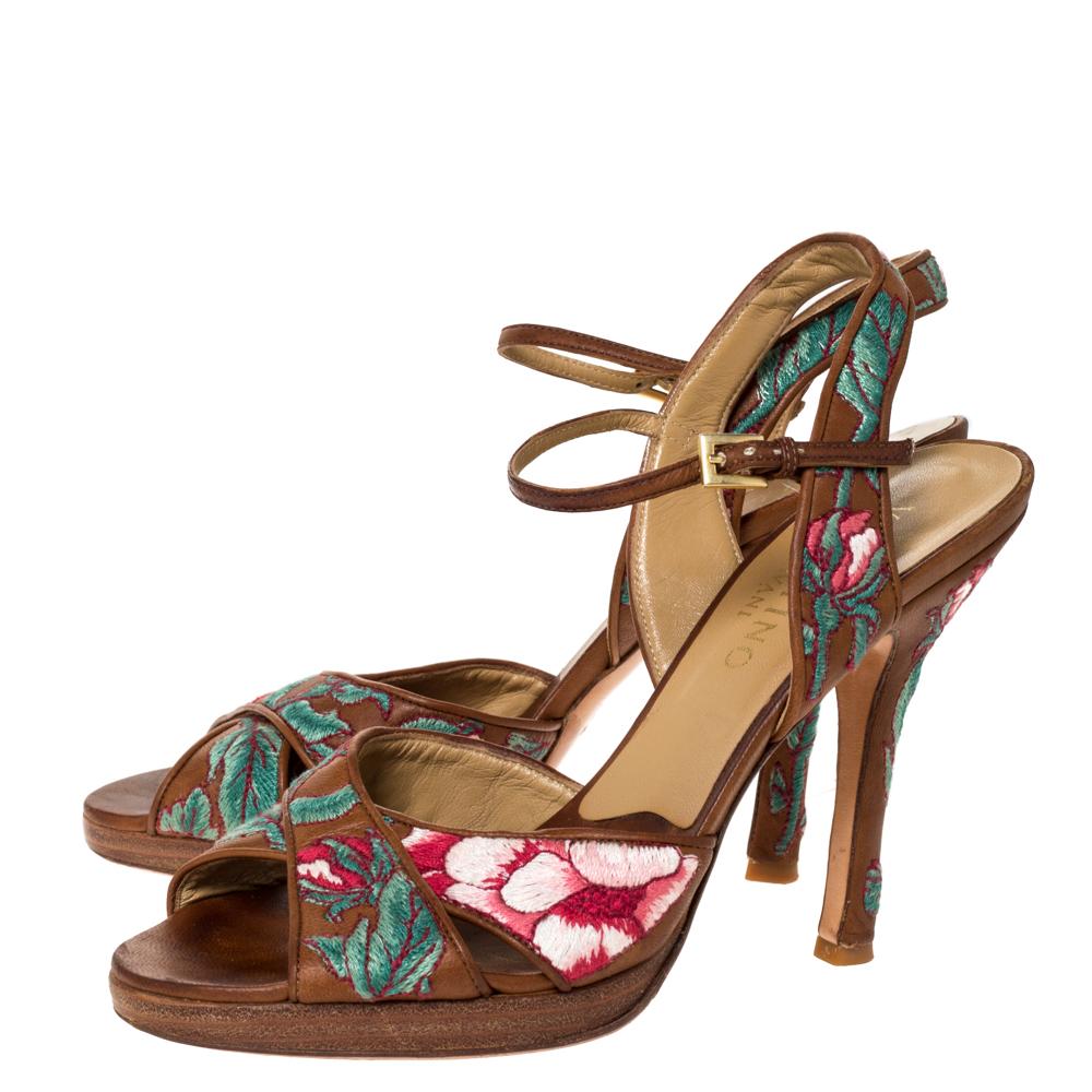 Women's Valentino Brown Leather Embroidered Ankle Strap Sandals Size 39.5 For Sale