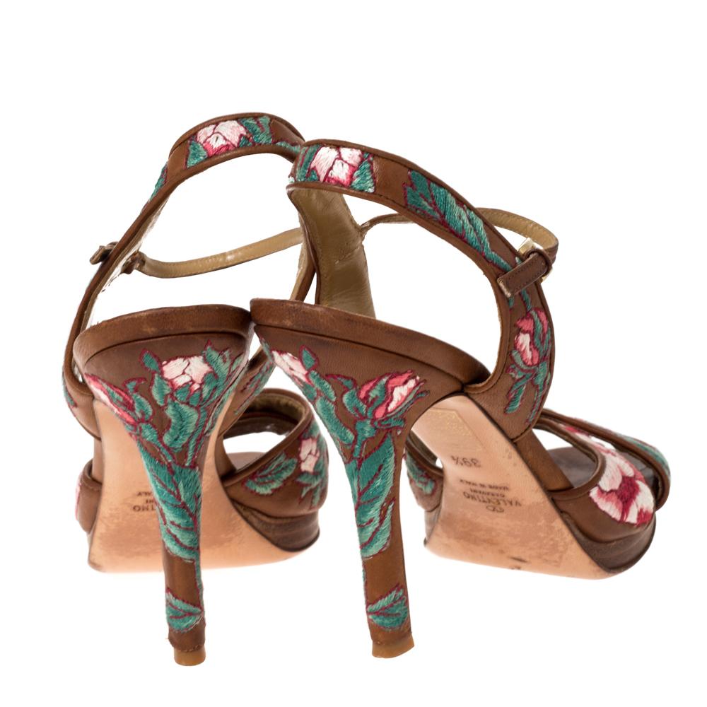 Valentino Brown Leather Embroidered Ankle Strap Sandals Size 39.5 For Sale 2
