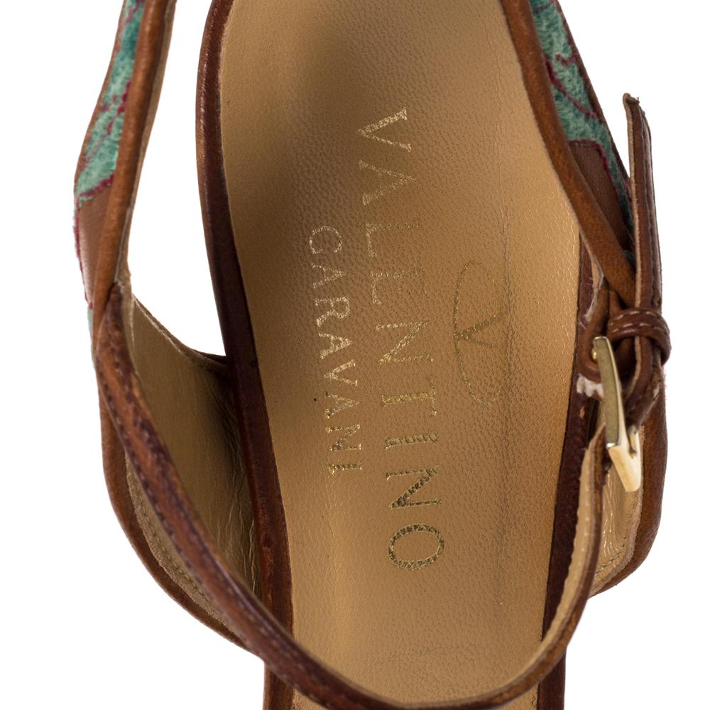Valentino Brown Leather Embroidered Ankle Strap Sandals Size 39.5 For Sale 3