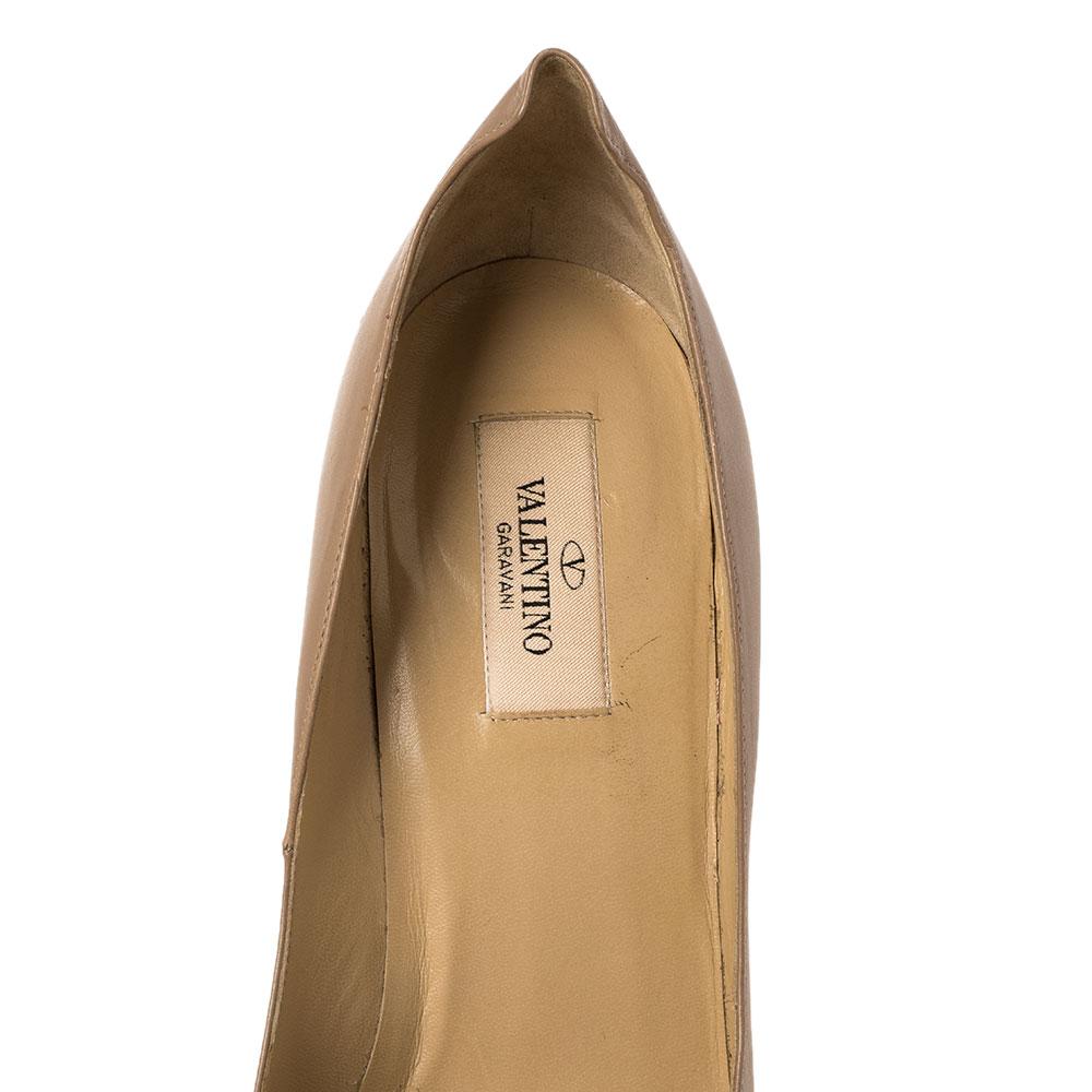 Women's Valentino Brown Leather Noisette Pointed Toe Pumps Size 40