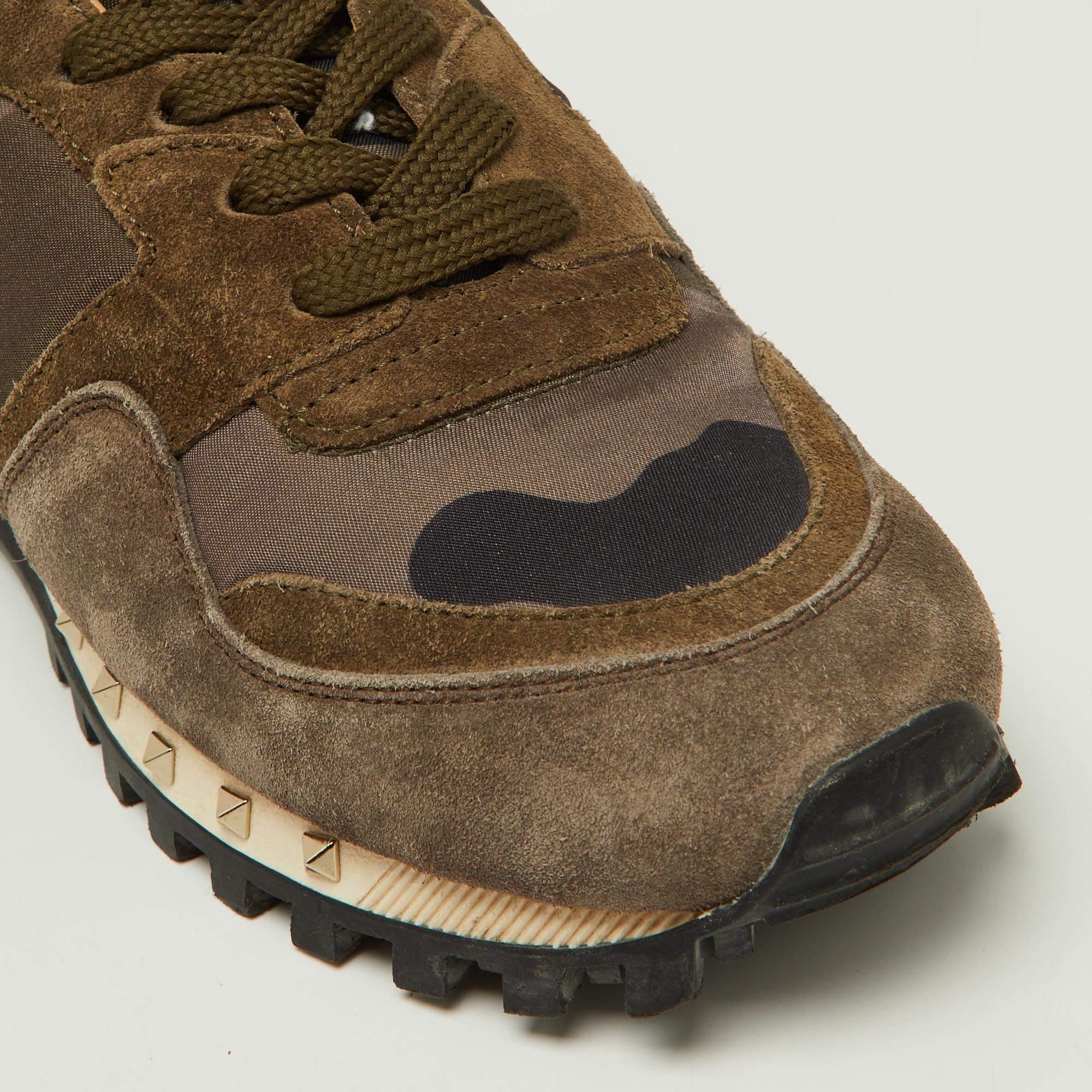 Valentino Brown Wildleder Camouflage Canvas Rockrunner Low Top Turnschuhe Größe 35 im Angebot 2