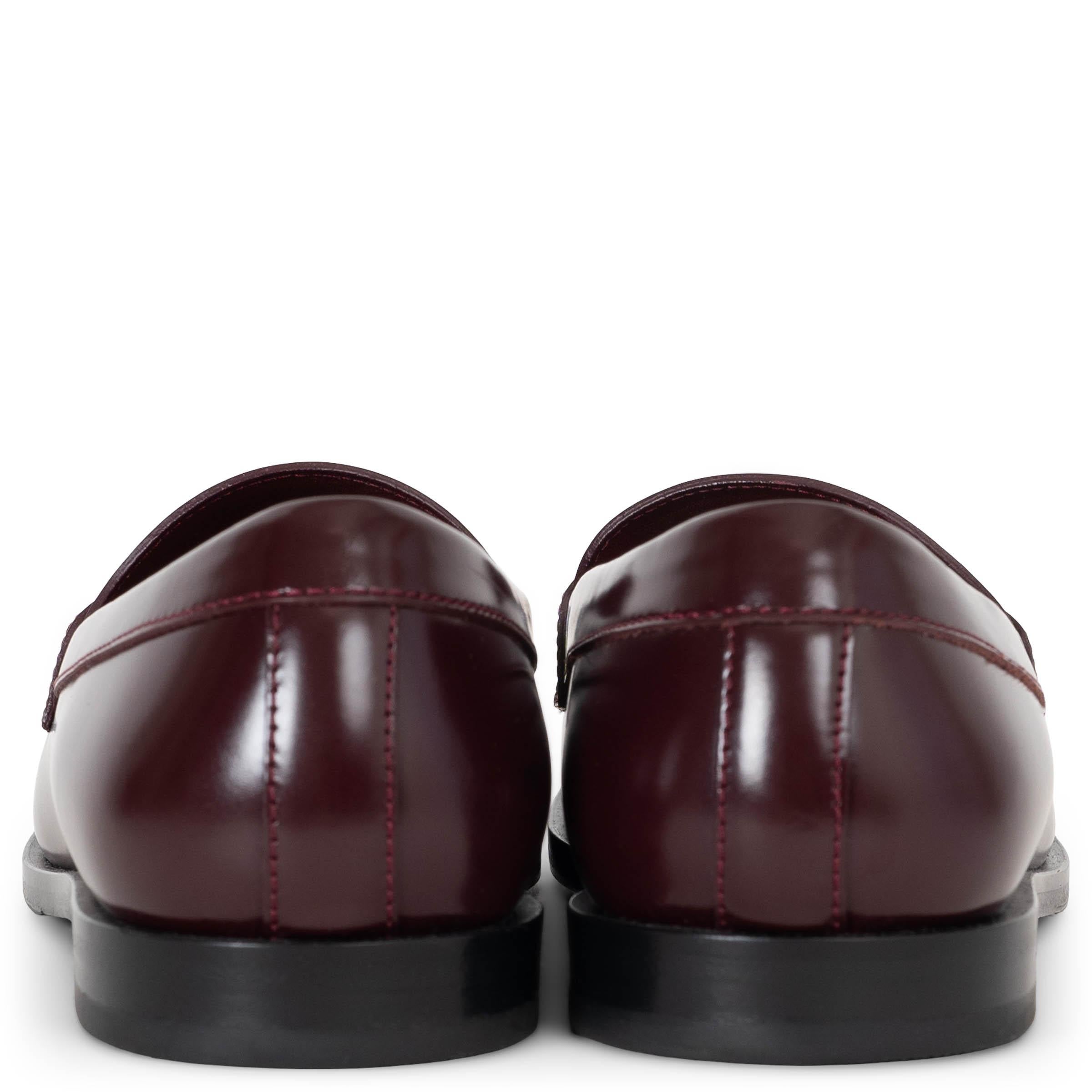 Women's VALENTINO burgundy leather 2022 VLOGO CHAIN Loafers Flats Shoes 38.5 For Sale