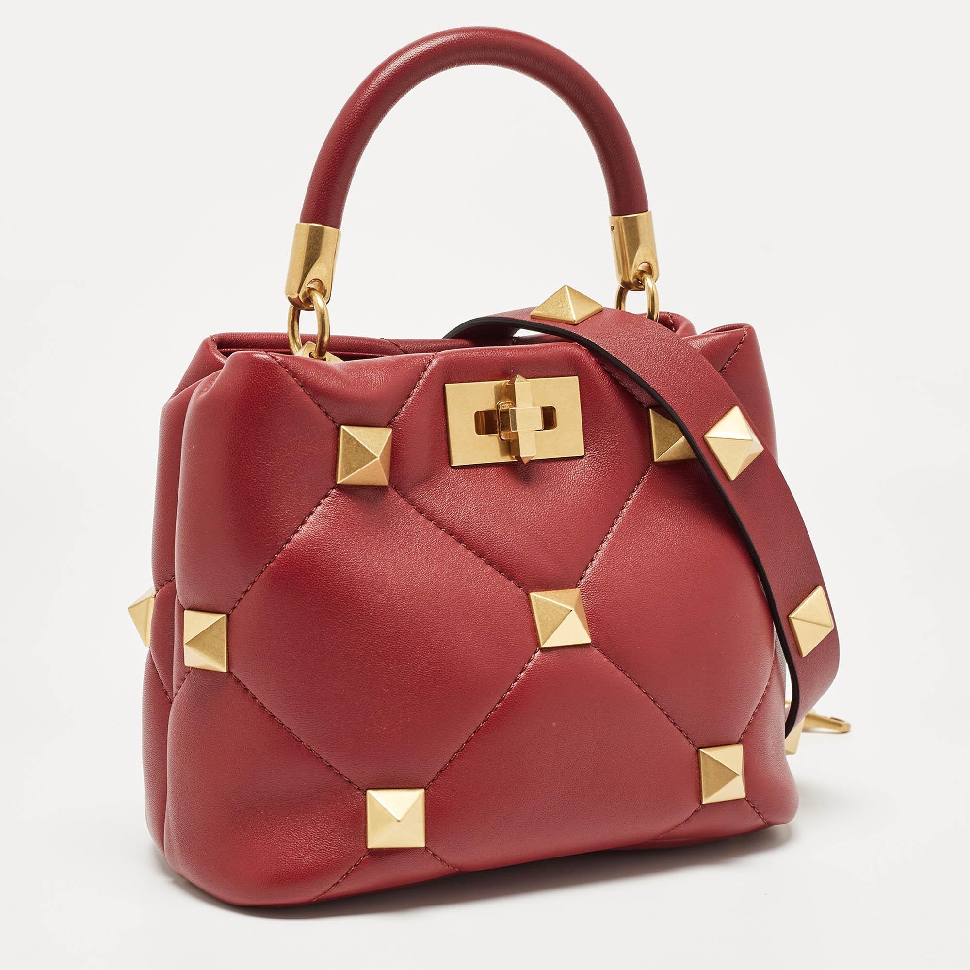 Valentino Burgundy Leather Small Roman Stud Top Handle Bag In New Condition For Sale In Dubai, Al Qouz 2