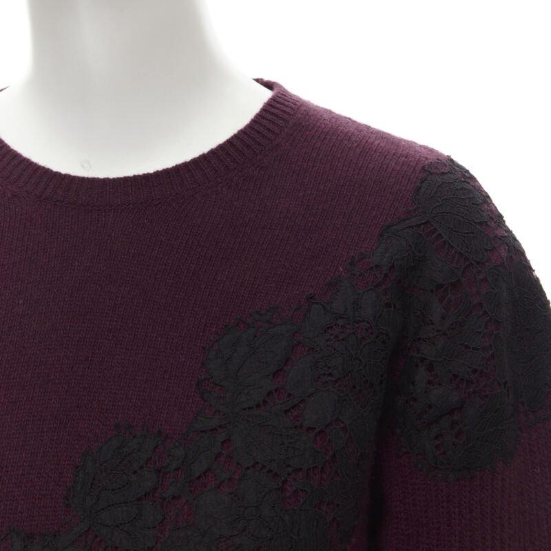 VALENTINO burgundy red virgin wool cashmere black lace applique sweater XL For Sale 3