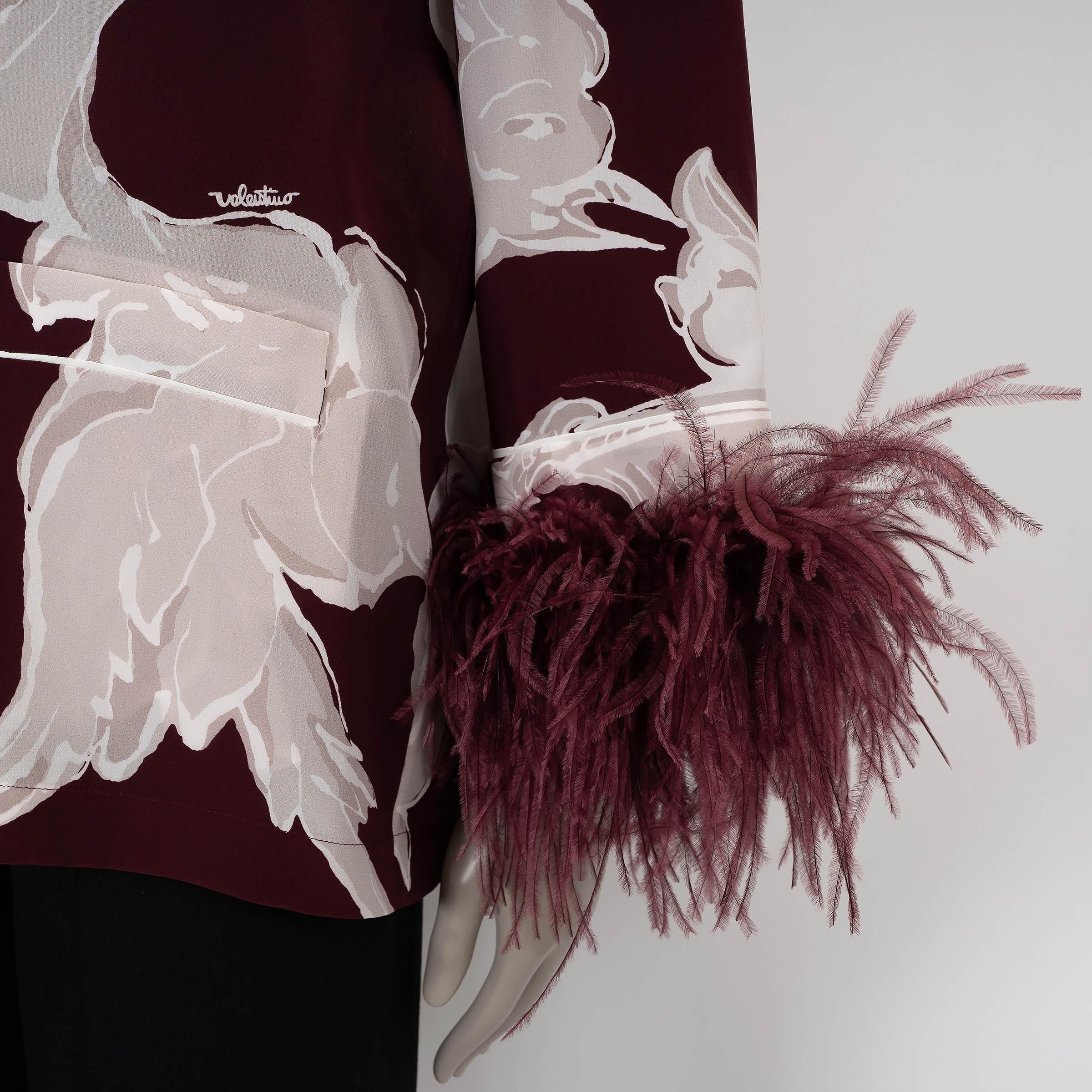 Women's VALENTINO burgundy silk 2024 METAMORPHOS GRYPHOS FEATHER Blouse Shirt 40 S For Sale