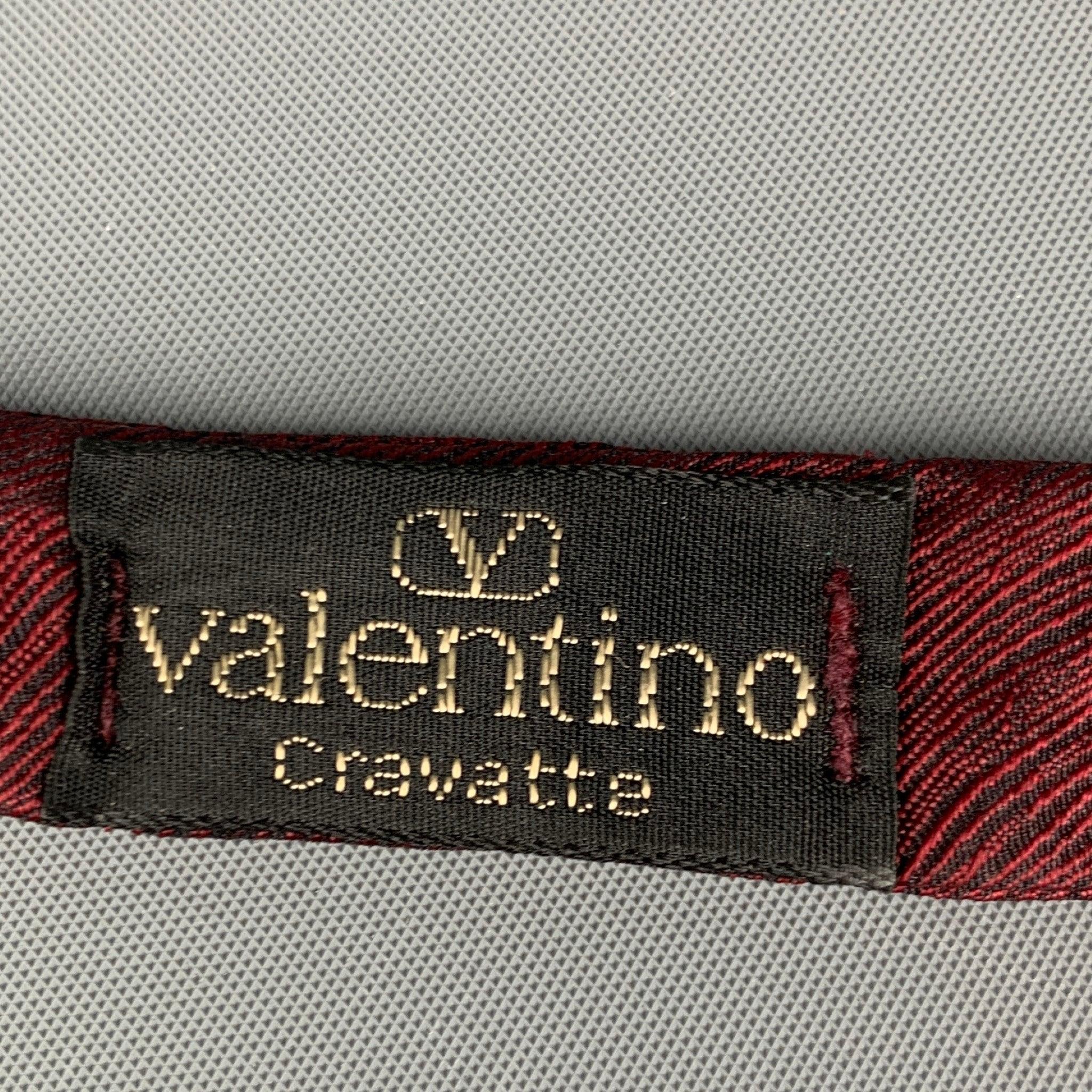 VALENTINO Burgundy Textured Silk Cummerbund Bow Tie Set For Sale 1