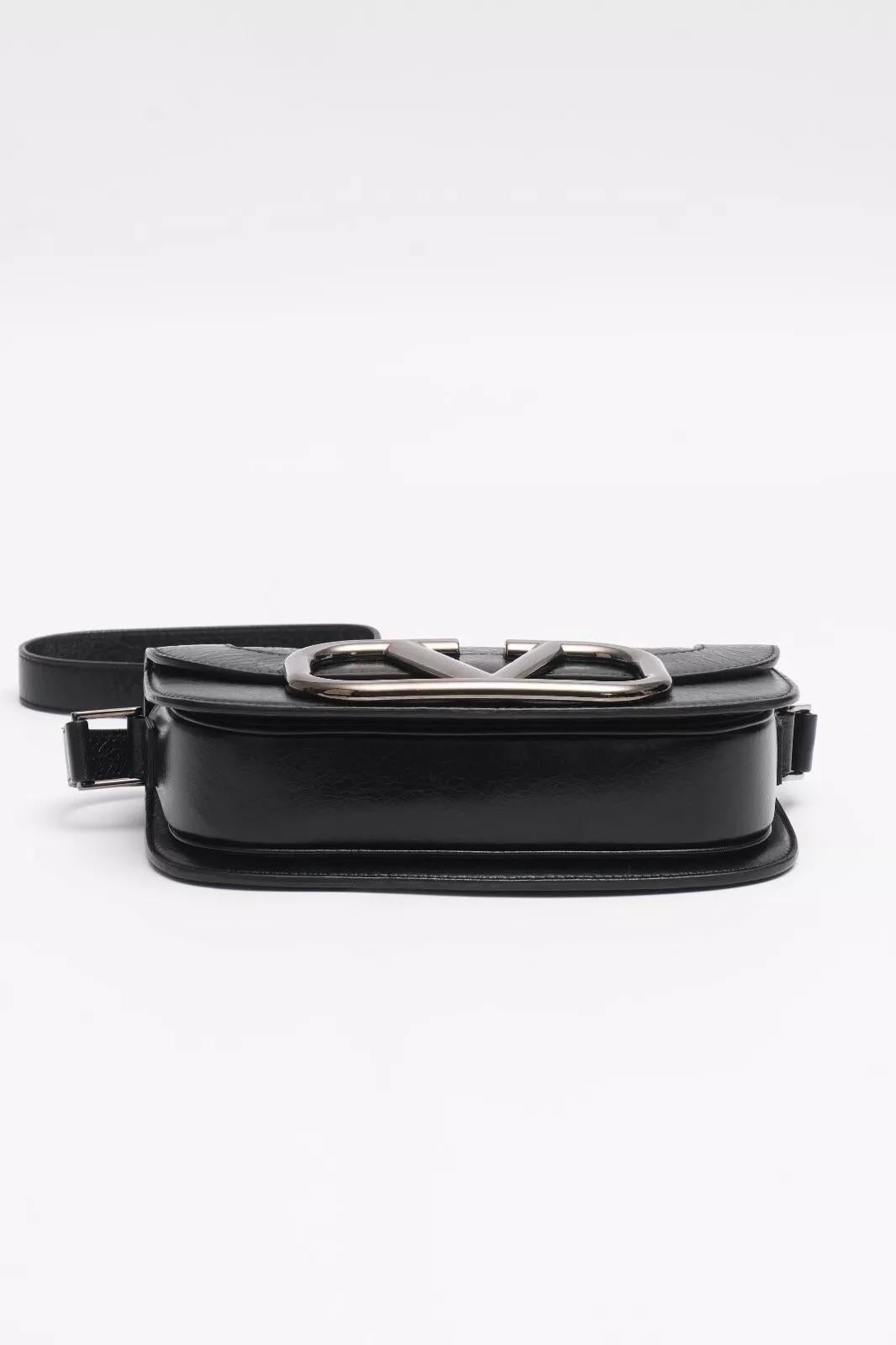 Valentino Calfskin Supervee Shoulder Bag Black For Sale 1