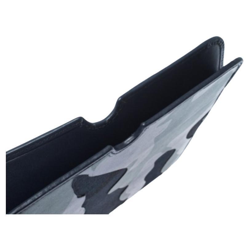 Nero Valentino Porta iPad 2 in pelle camo in vendita
