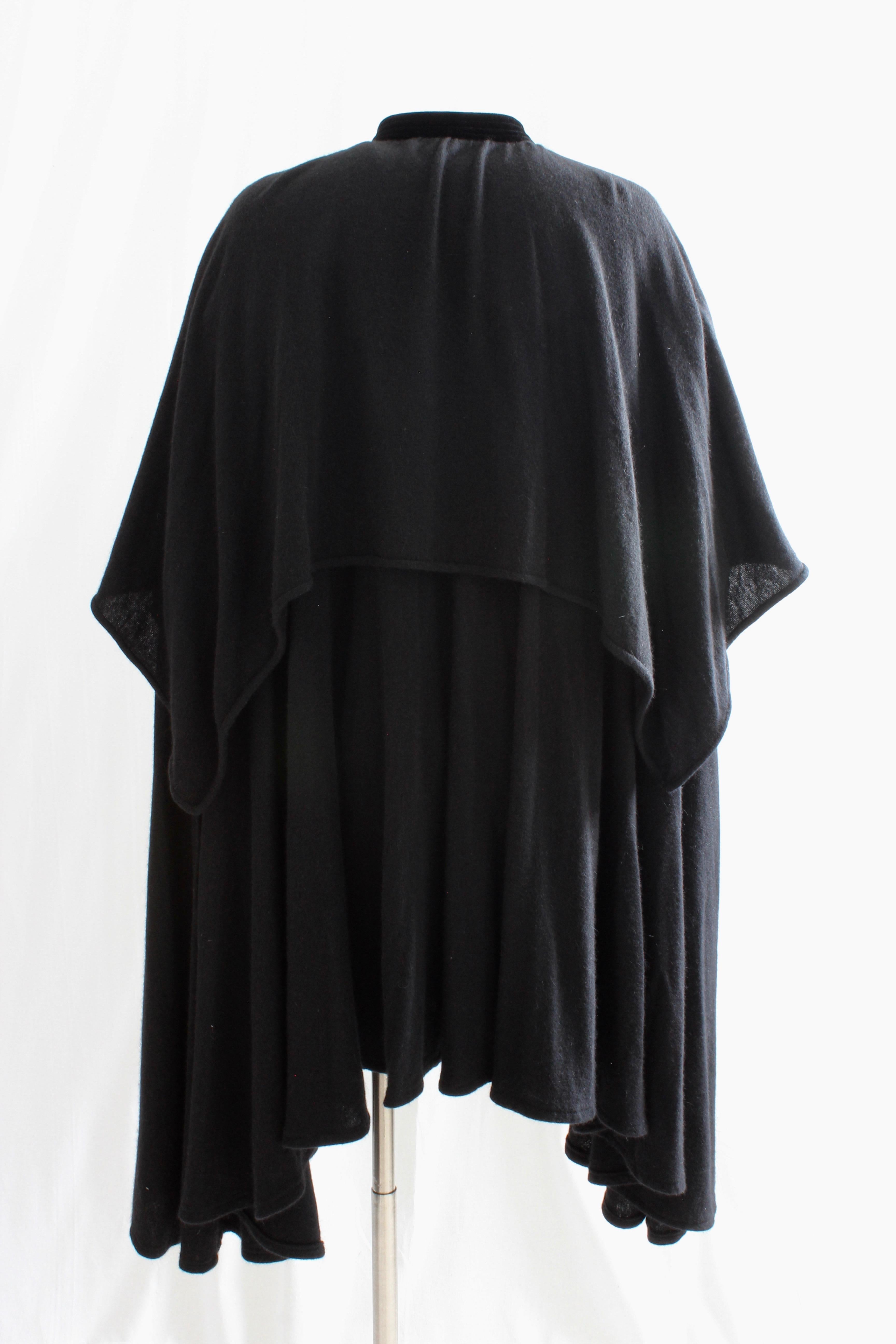 Valentino Cape Black Angora Wool Knit High Collar Caplet Vintage 1980s OSFM For Sale 3