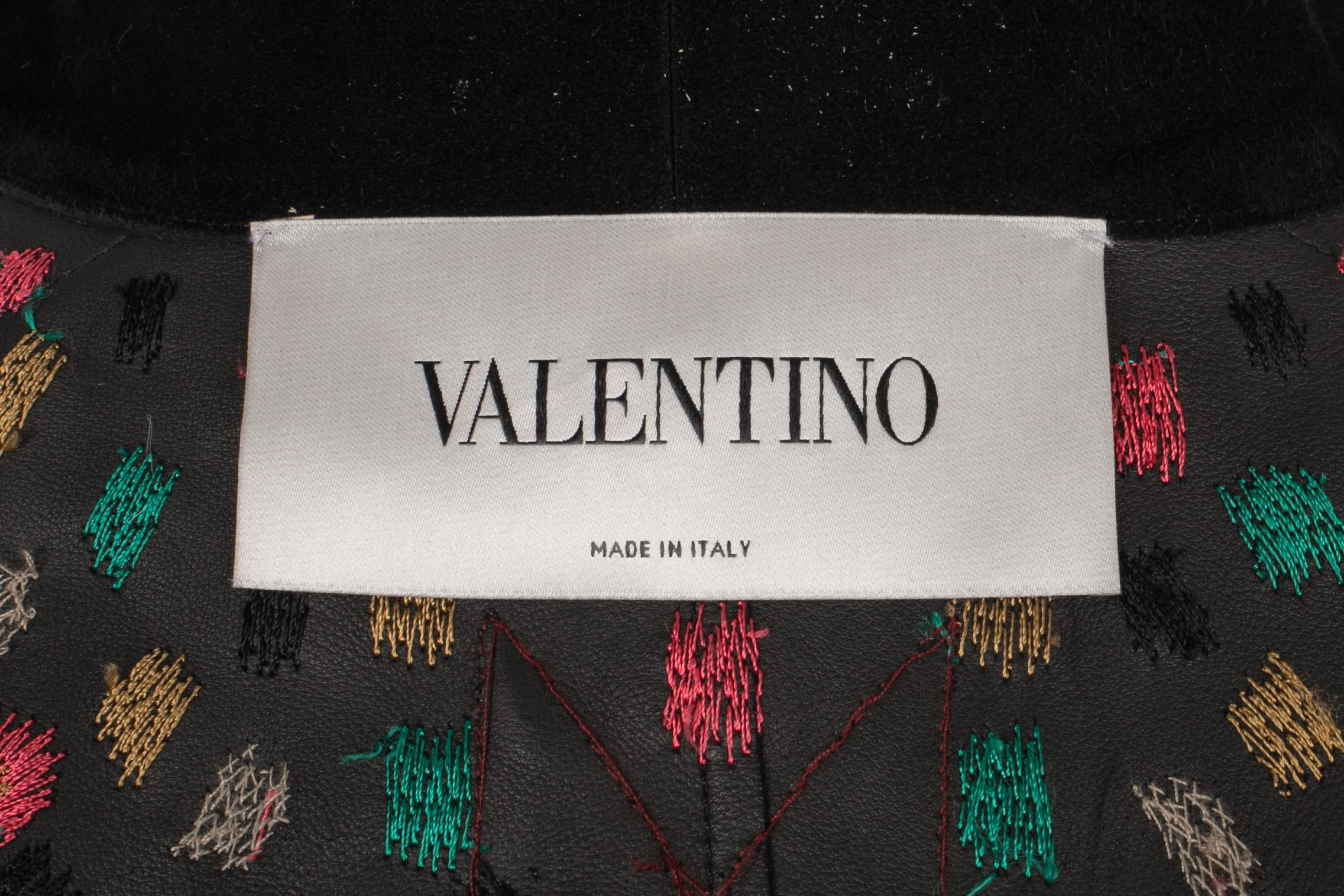 Mantella di Valentino Estate 2014 in vendita 8