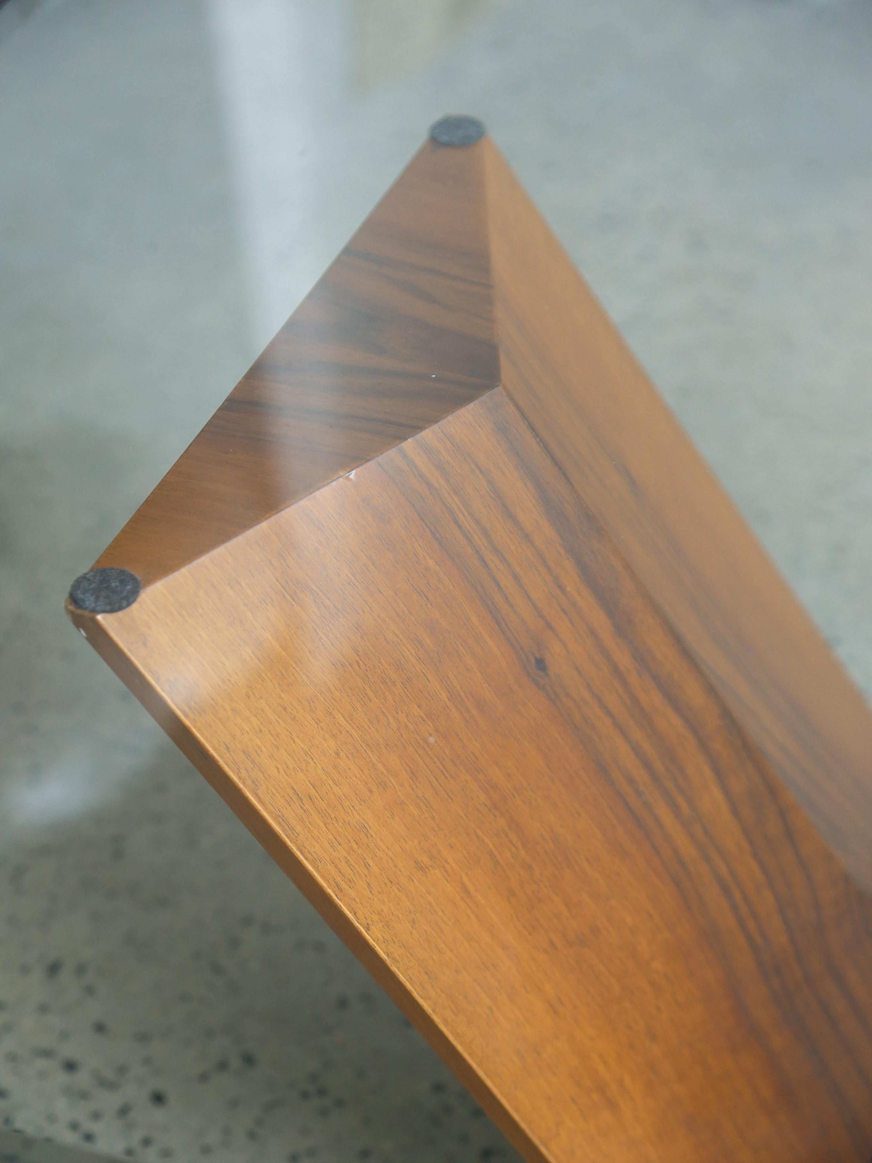 Table basse Valentino par Emanuele Zenere pour Cattelan Italia en travertin et en travertin en vente 6