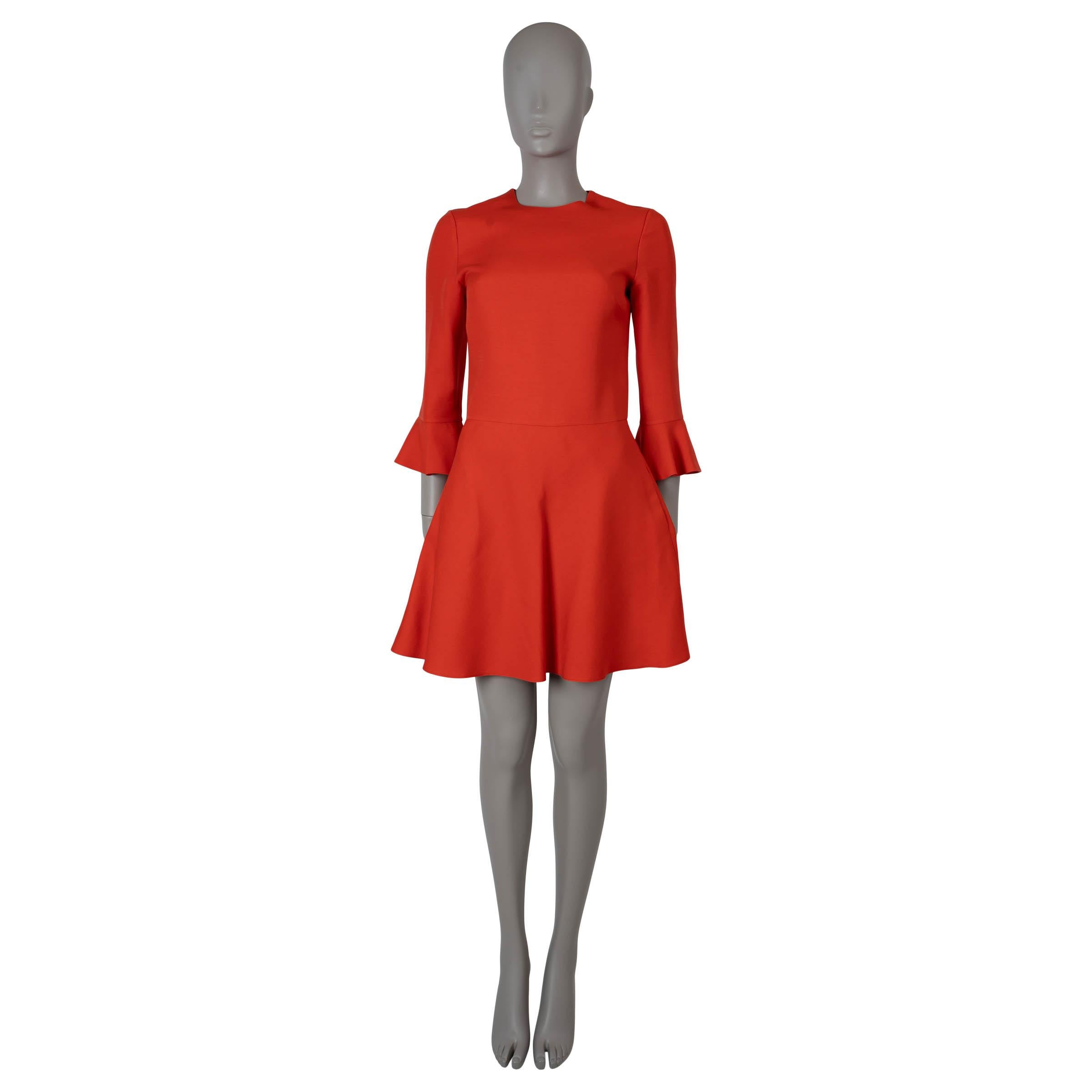 VALENTINO Koralle Wolle & Seide 2018 BELL SLEEVE CREPE Kleid XS im Zustand „Hervorragend“ im Angebot in Zürich, CH