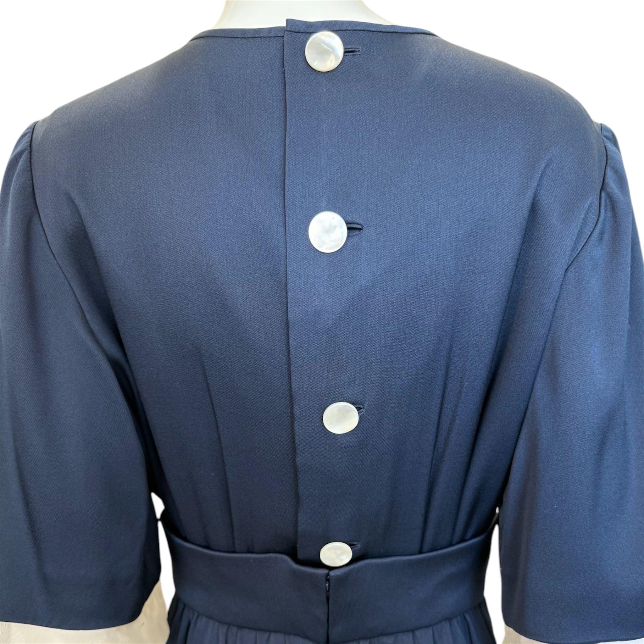 Noir Valentino Couture - Robe classique en sergé de soie bleu marine, années 1980 en vente