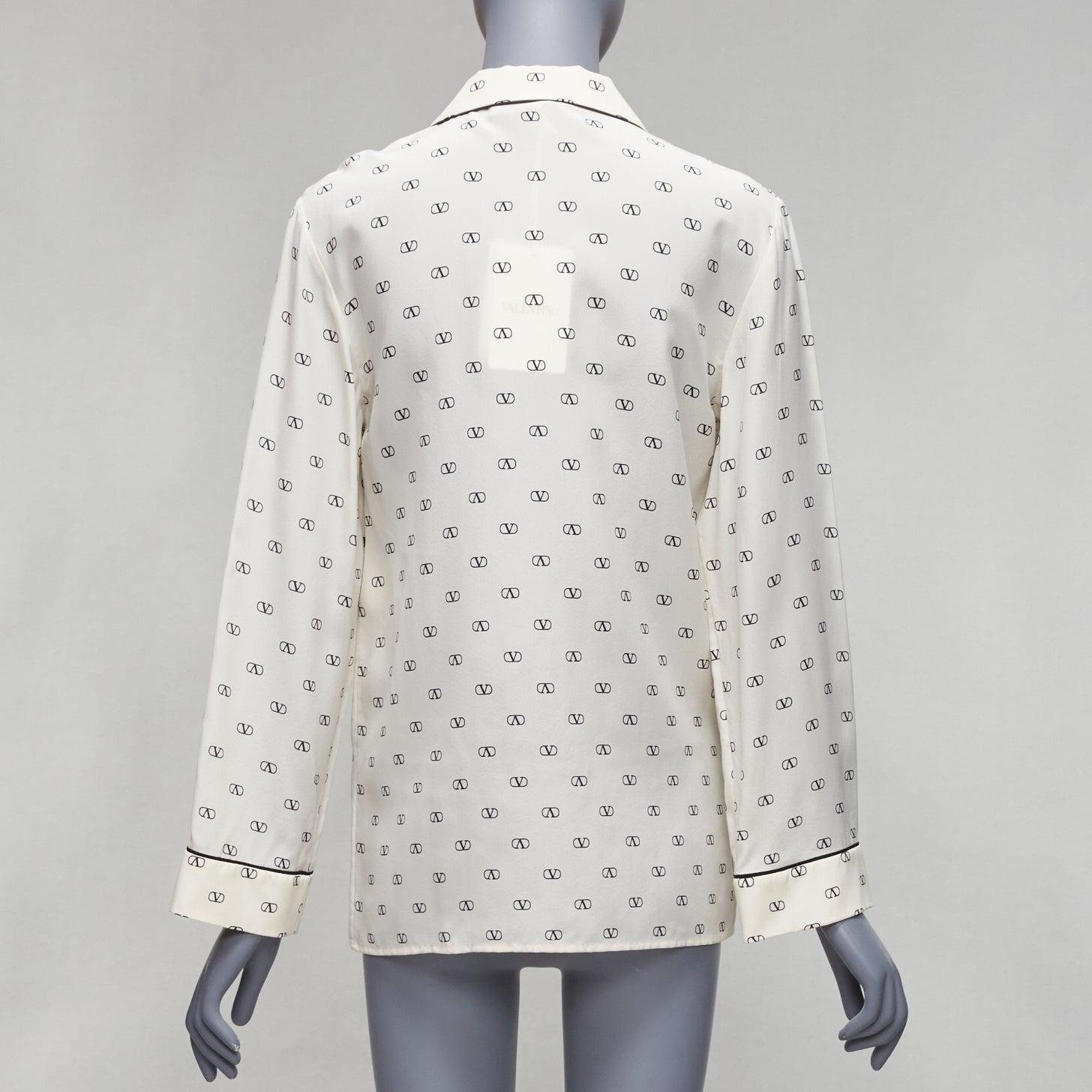 VALENTINO cream 100% silk V logo black piping collared pajama shirt IT36 XXS For Sale 1