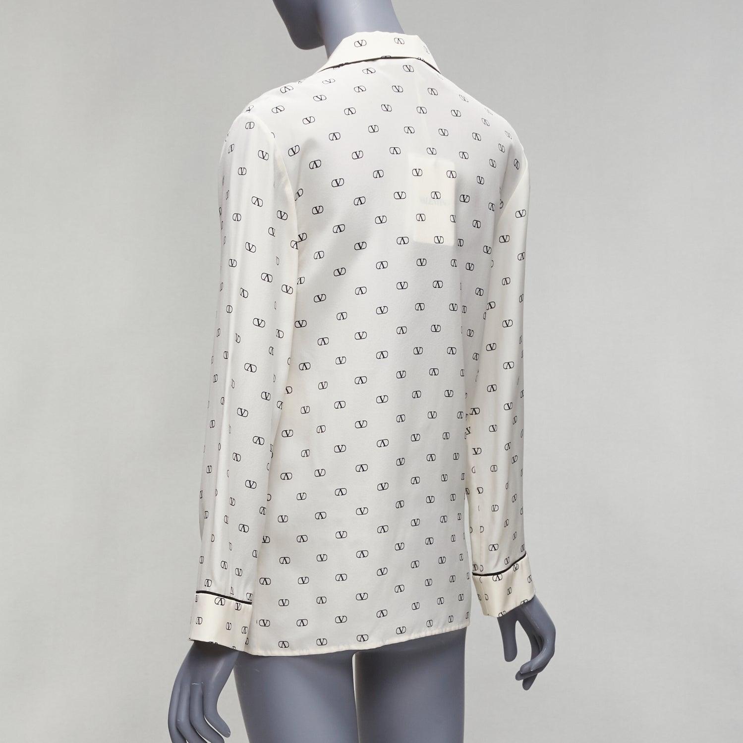 VALENTINO cream 100% silk V logo black piping collared pajama shirt IT36 XXS For Sale 2