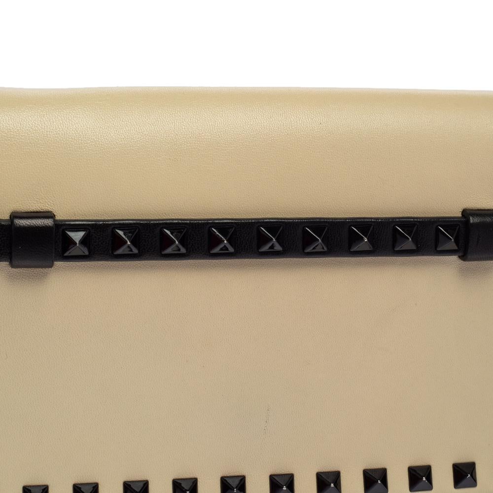 Valentino Cream/Black Leather Rockstud Wristlet Clutch 3