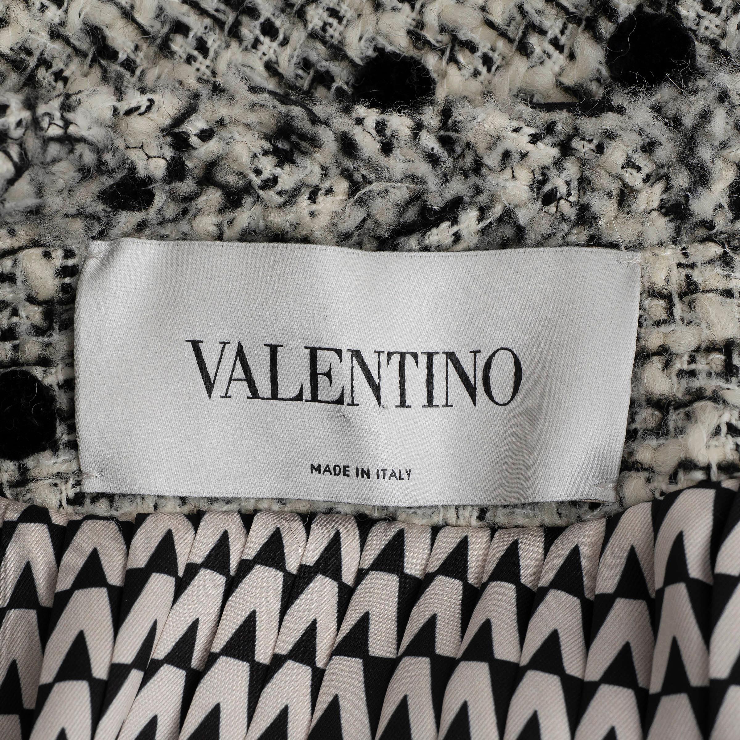 Valentino, giacca in misto lana panna e nero 2021 POLKA DOT TWEED 42 M. in vendita 1