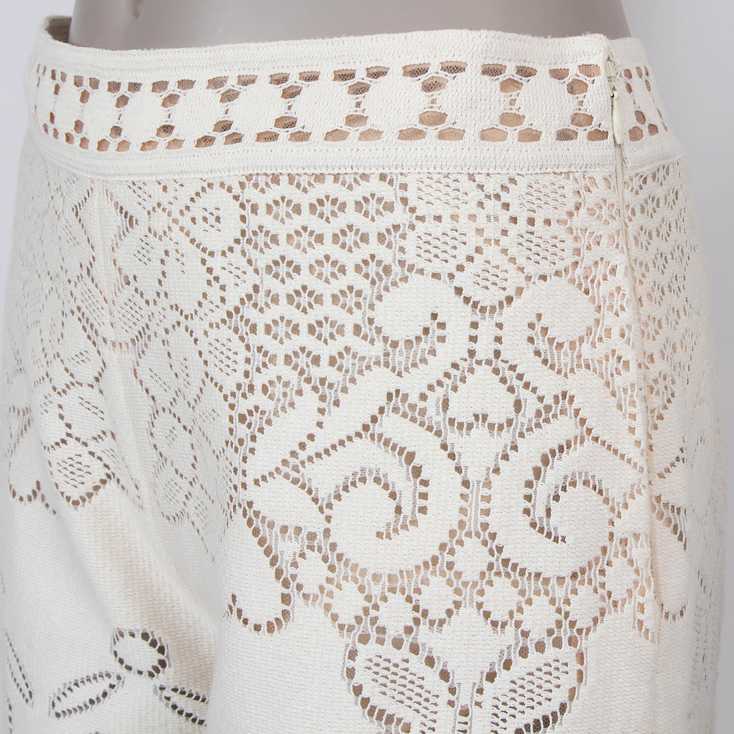 VALENTINO cream cotton 2021 POINTELLE CULOTTES Pants 40 S In Excellent Condition For Sale In Zürich, CH