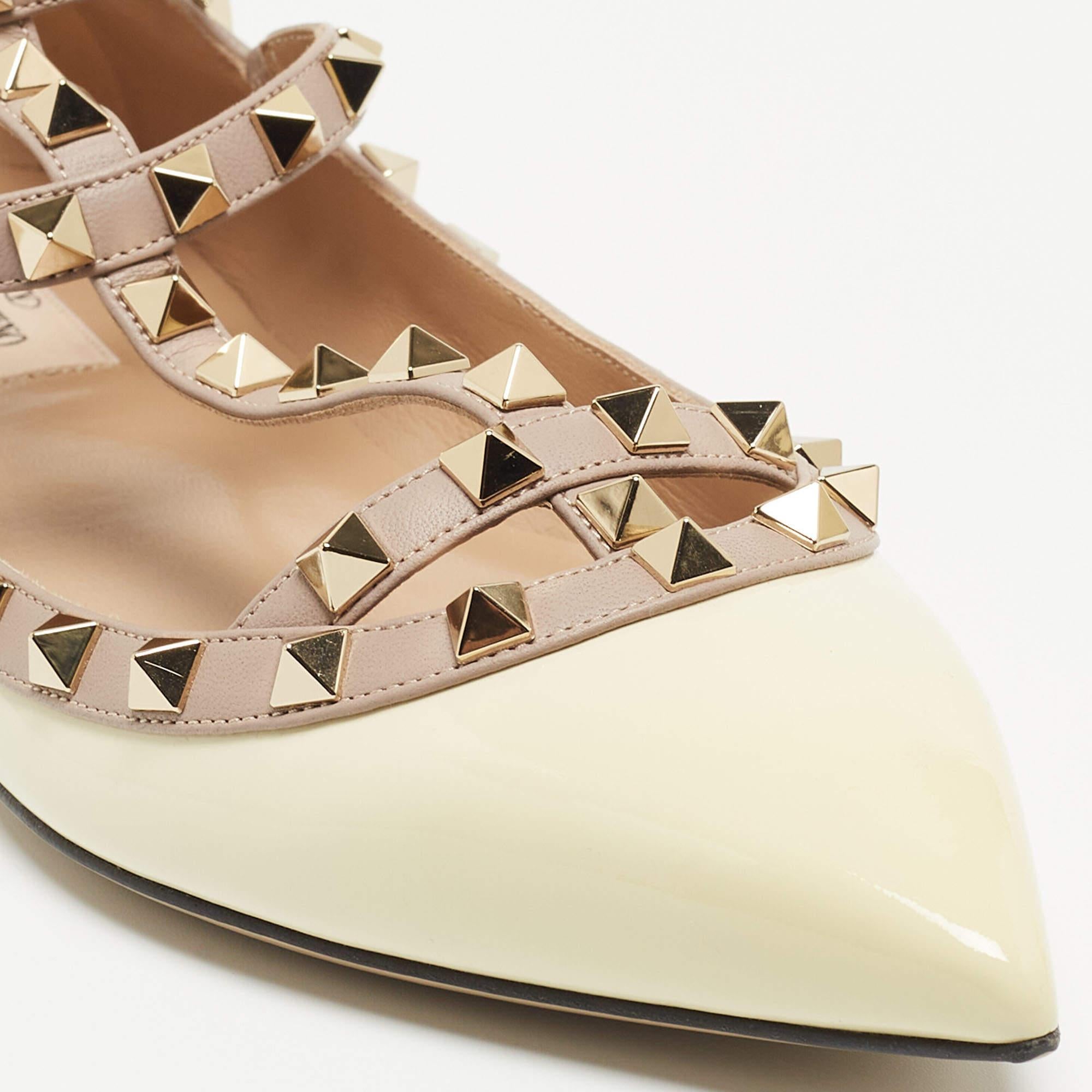 Valentino Cream Patent Leather Rockstud Ankle Strap Ballet Flats  In New Condition In Dubai, Al Qouz 2